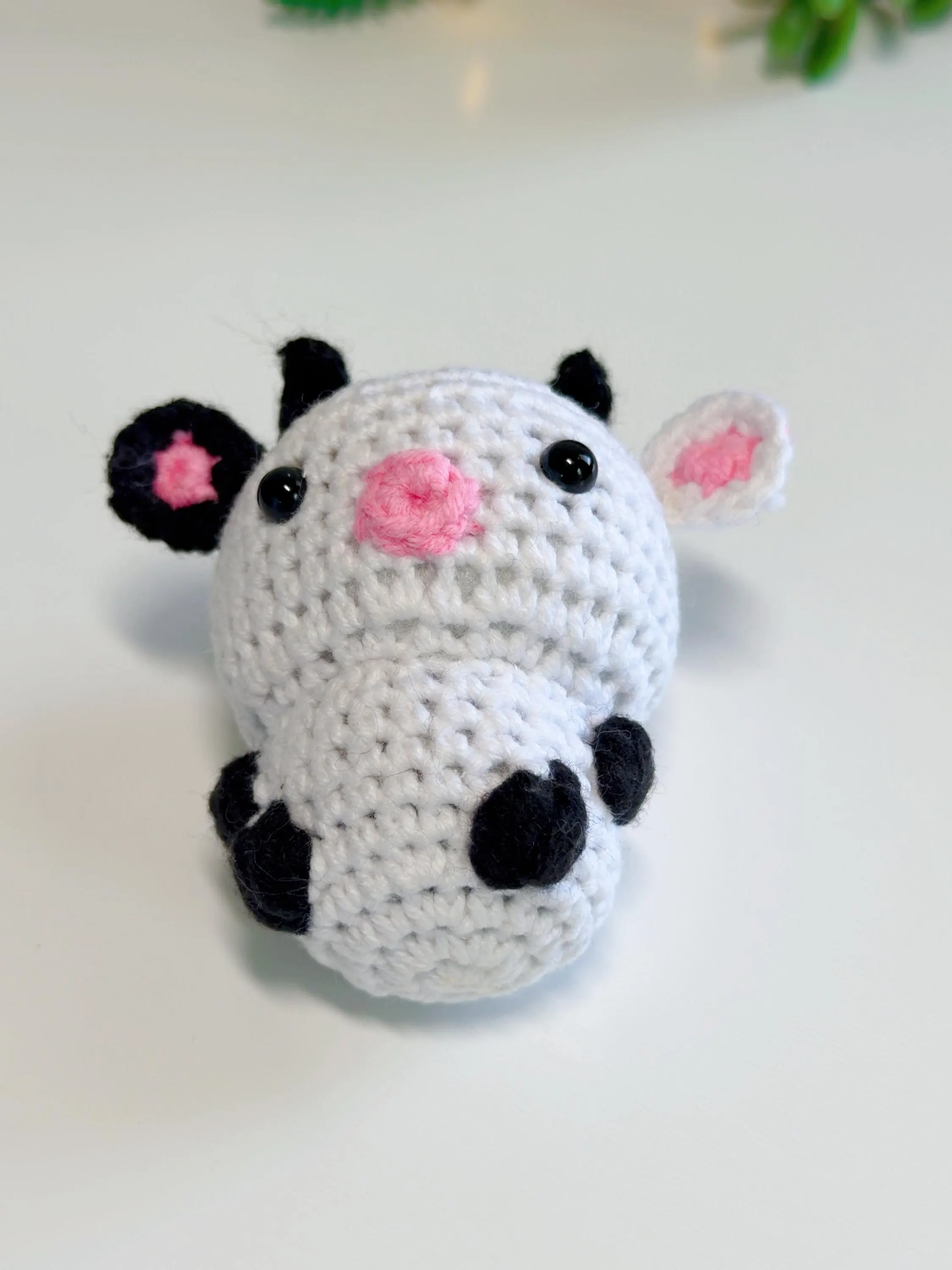 Mini Crochet Cow Keychain, product photo 10