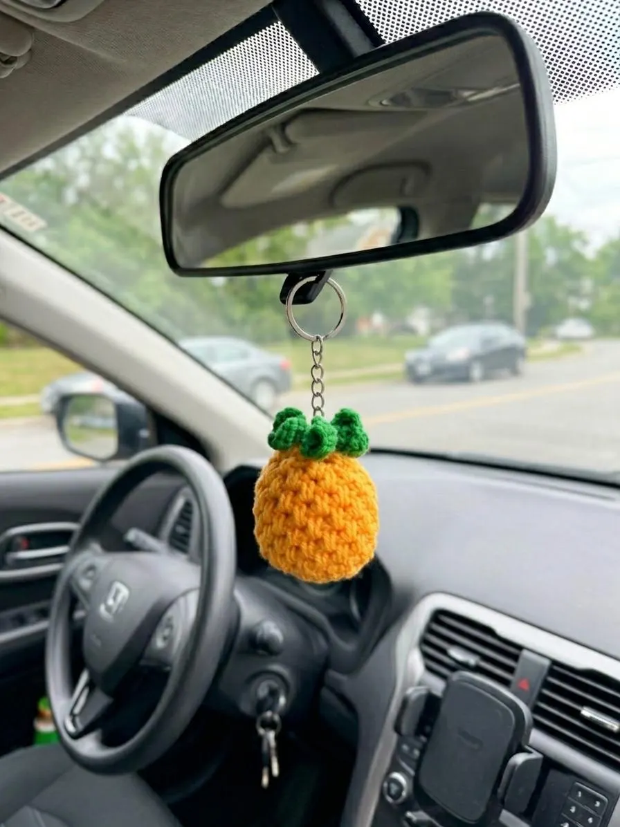 Crochet Pineapple Keychain, product photo 1