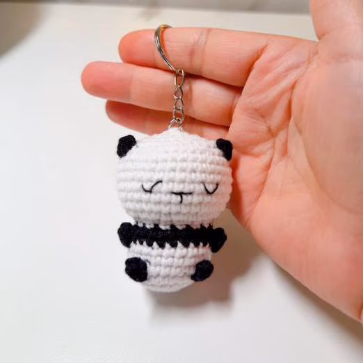 Crochet Panda Keychain, product photo 4