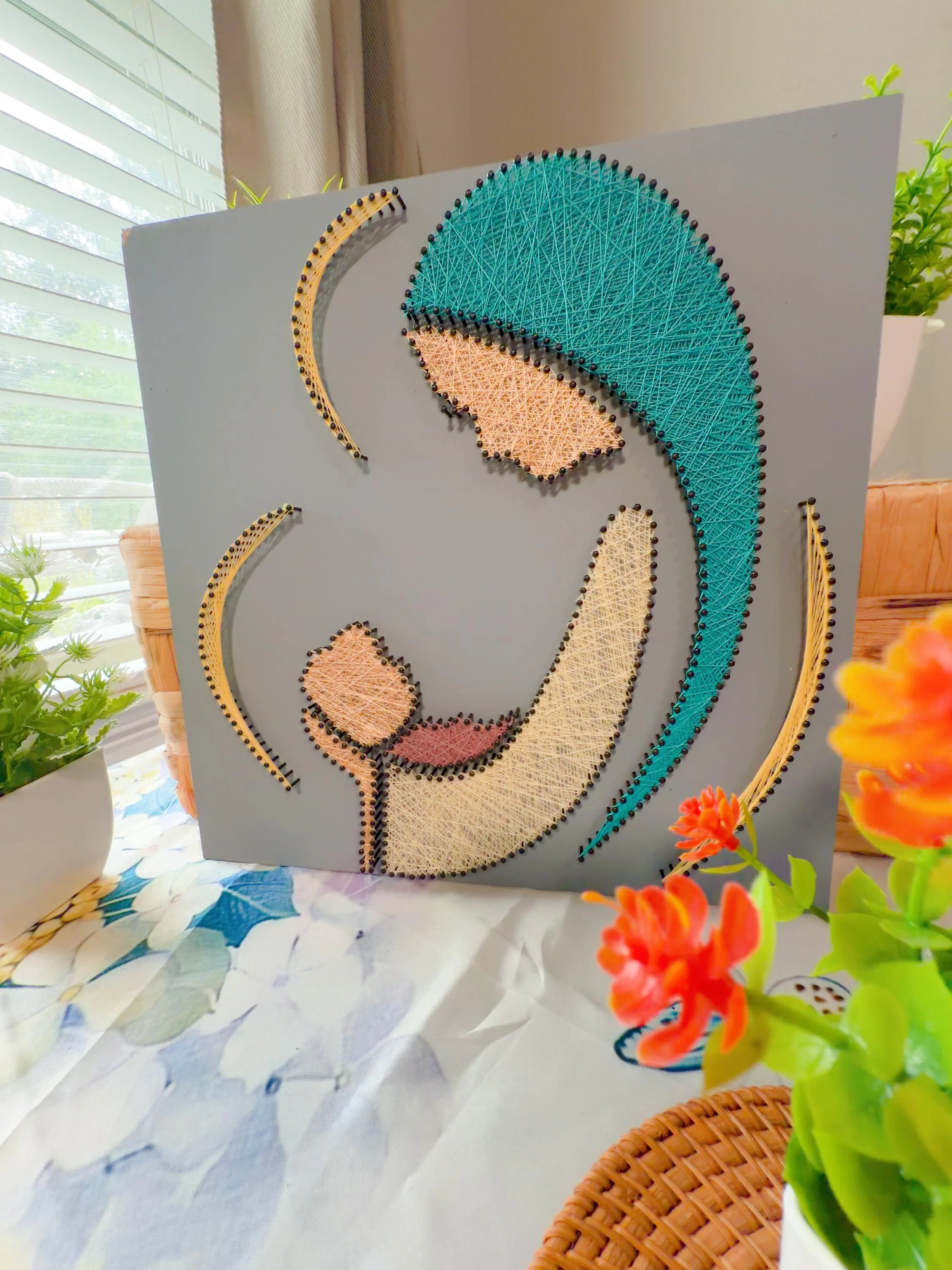 Handmade Holy Family String Art | Virgin Mary, product photo 4