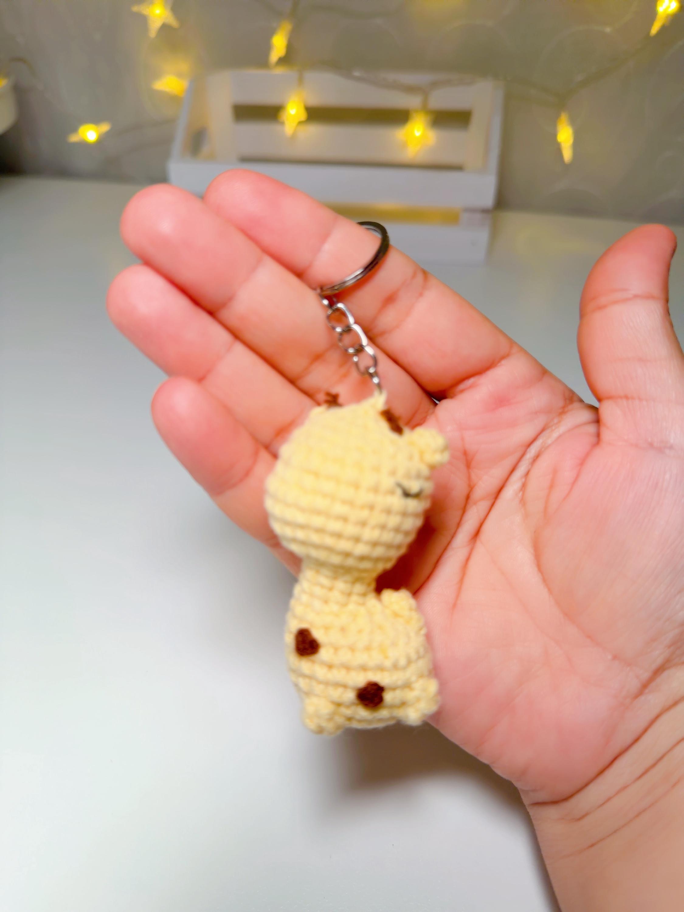 Crochet Giraffe Keychain, product photo 10