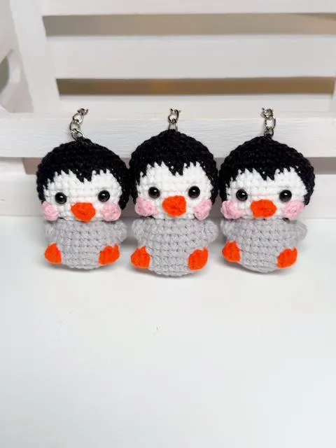 Handmade Crochet Penguin Keychain, product photo 3