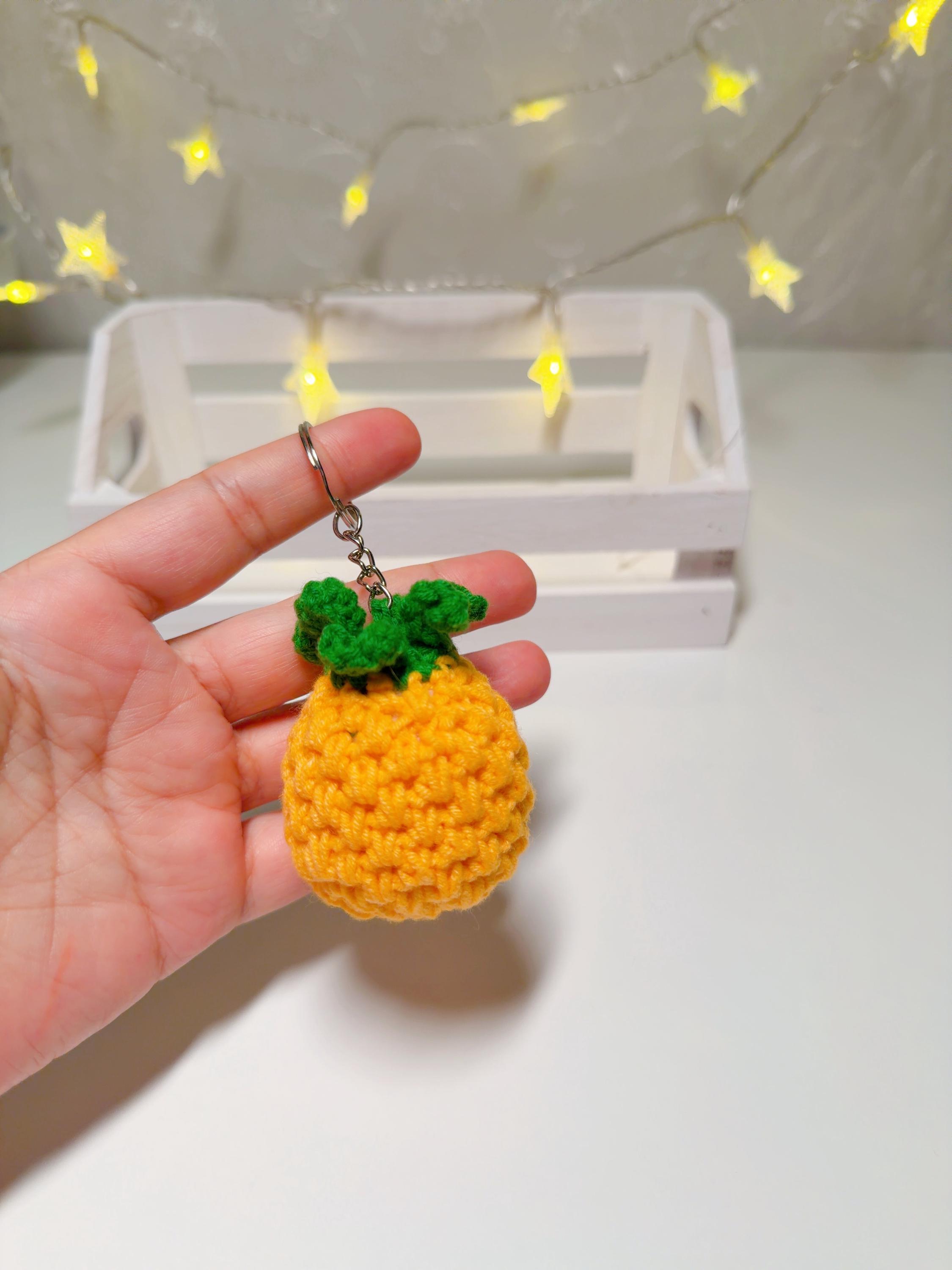 Crochet Pineapple Keychain, product photo 3
