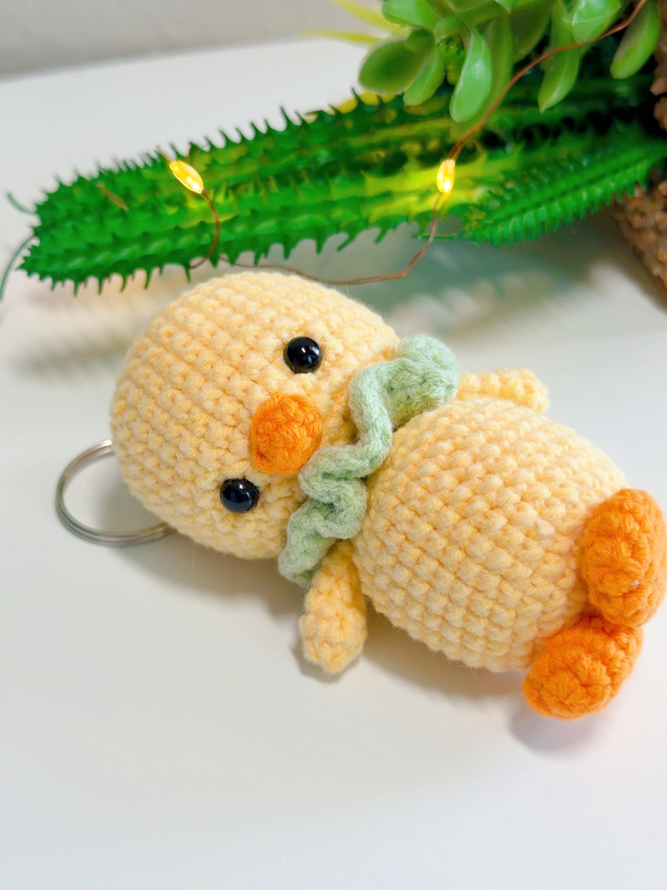Cute Crochet Duck Keychain, product photo 8