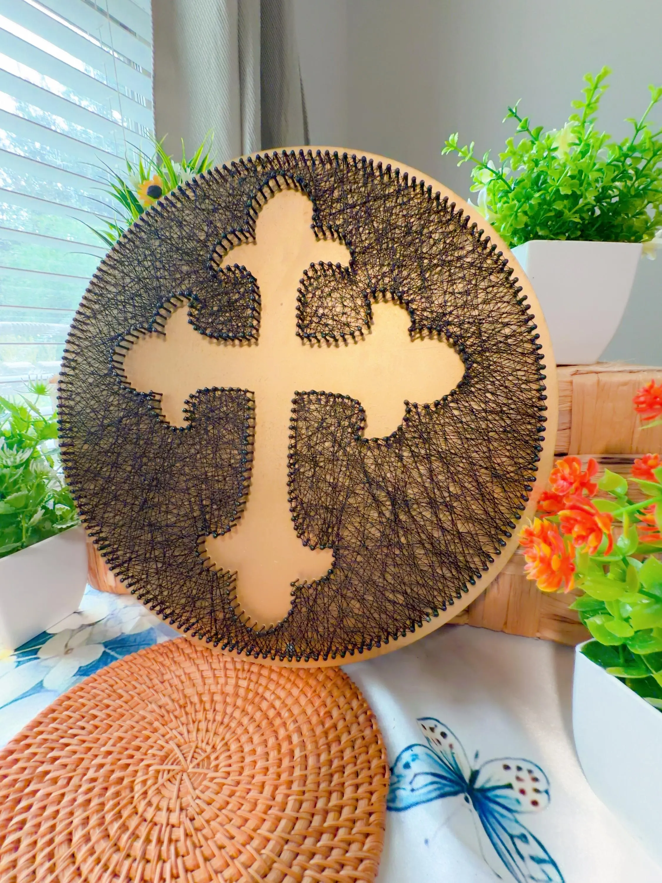 Handmade Christian Cross String Art: Faith Home, product photo 11