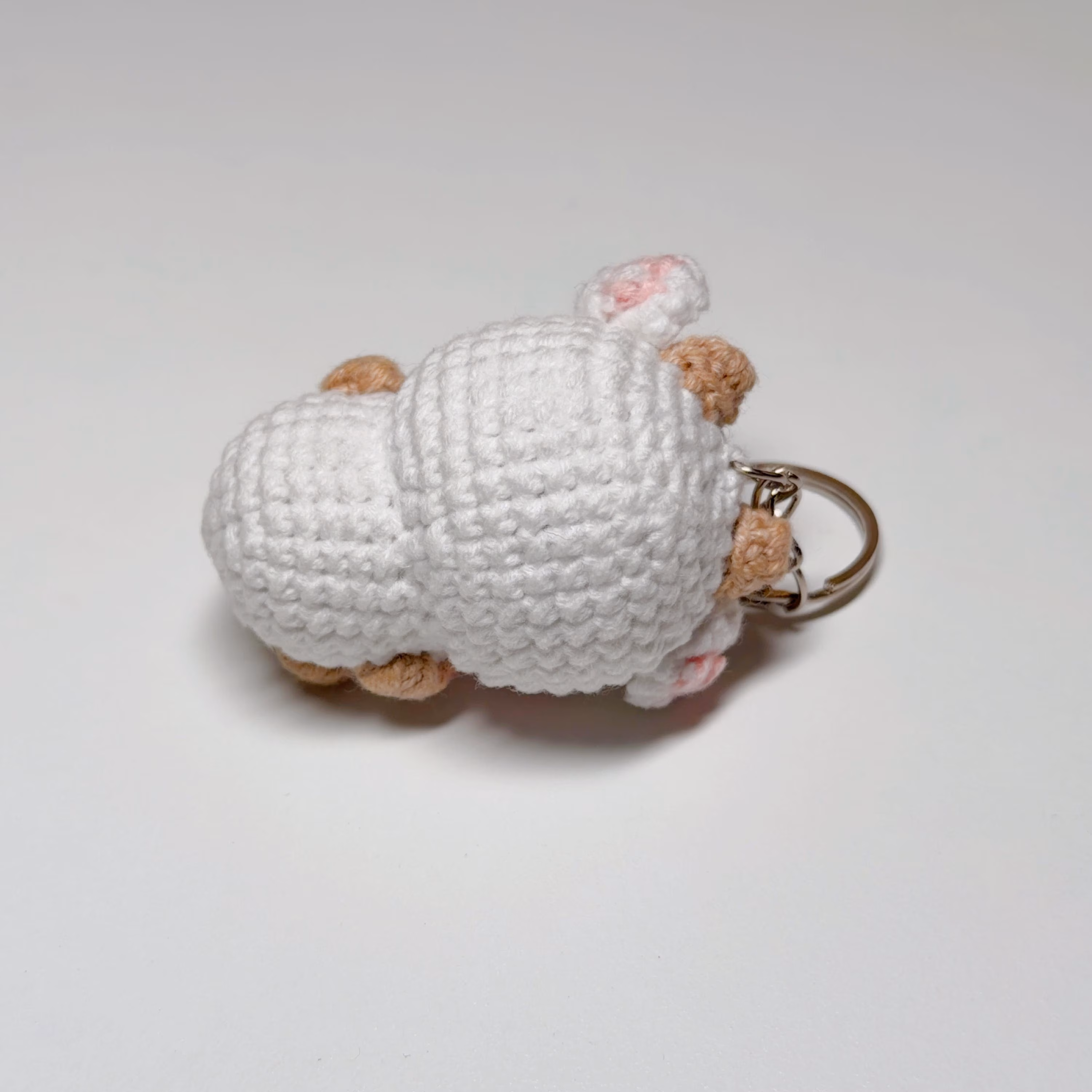 Black & White Crochet Cow Keychain, product photo 7