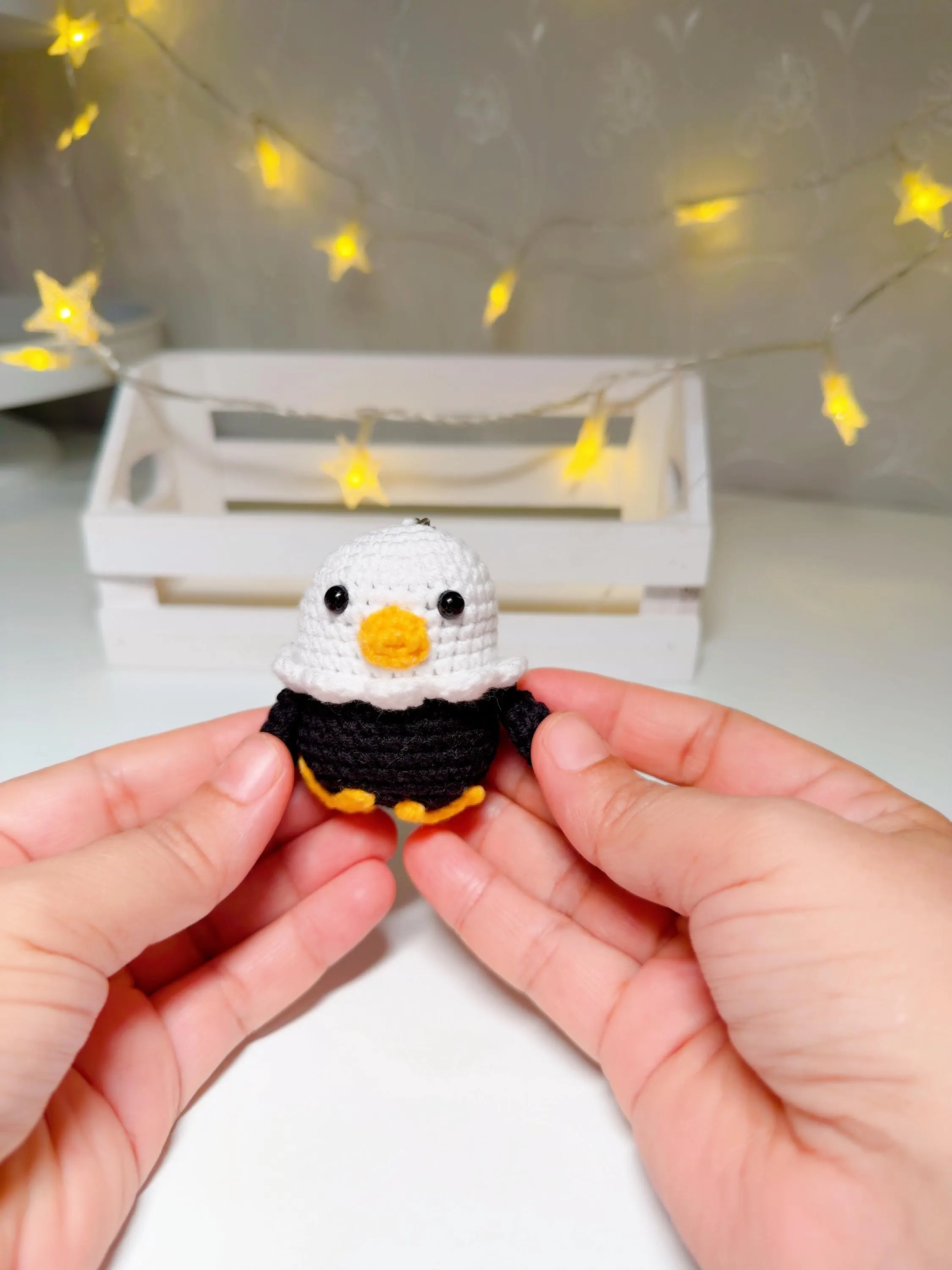 Crochet Eagle Keychain, product photo 4