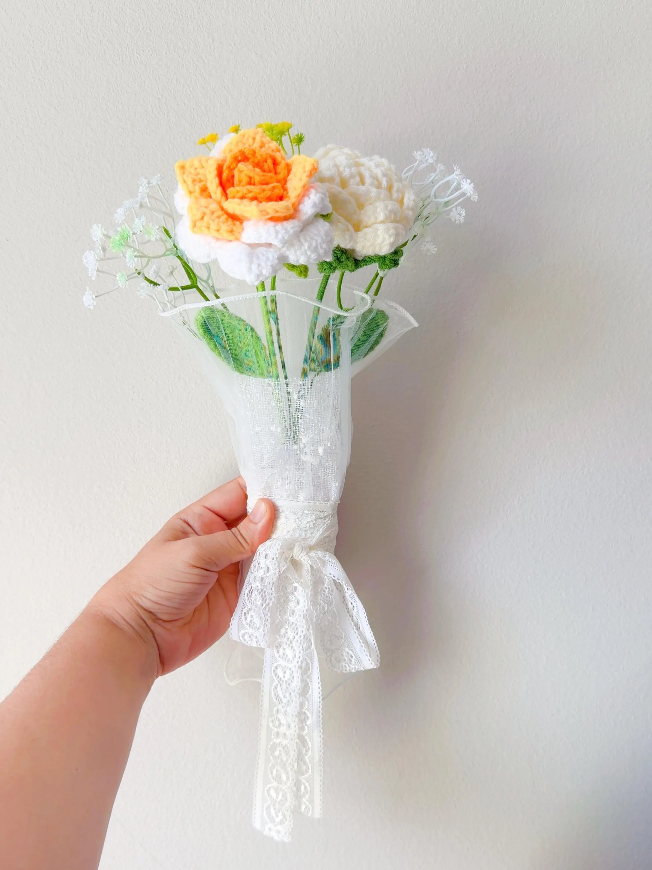 Yellow Crochet Rose Bouquet, product photo 1
