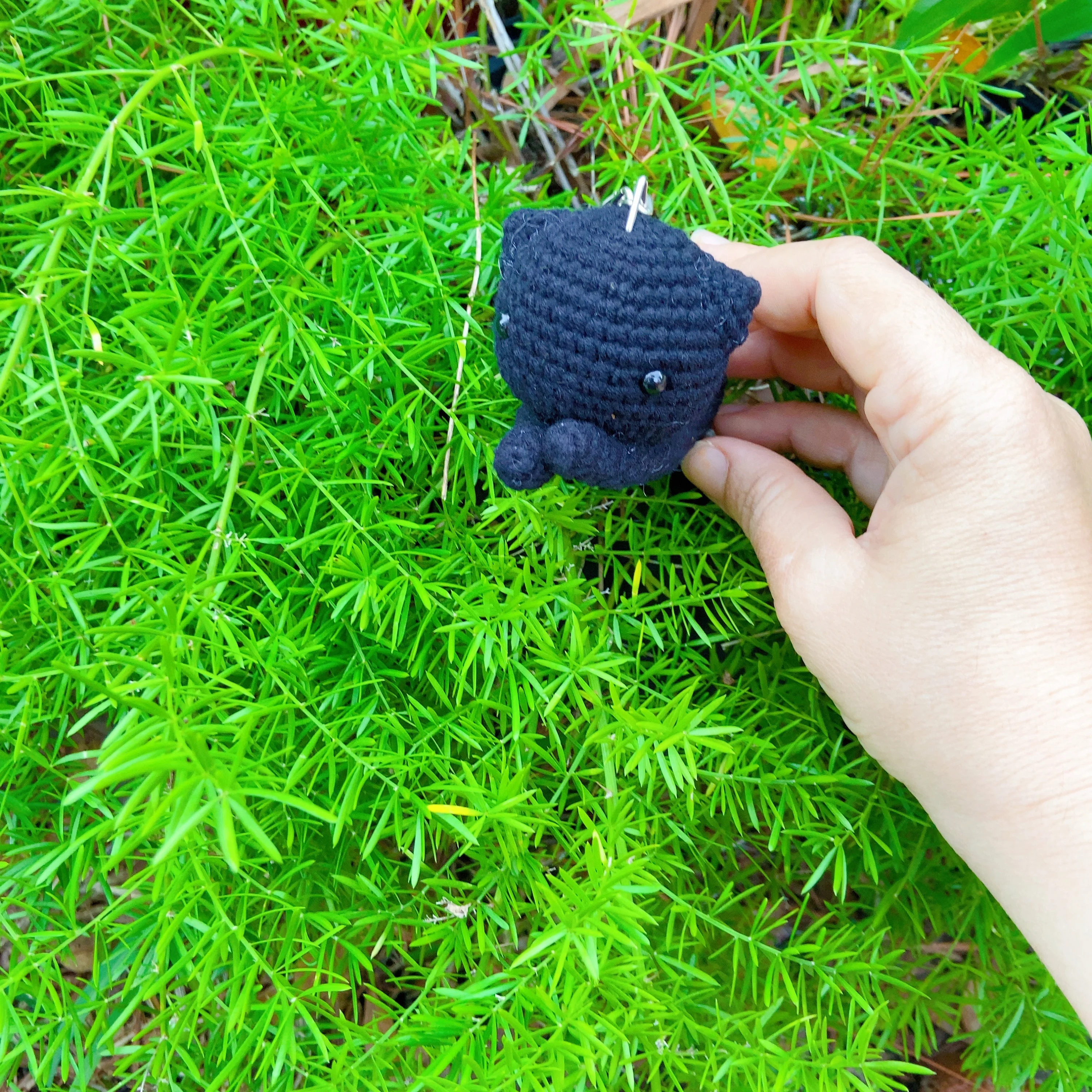 Micro Crochet Cat Keychain, product photo 9