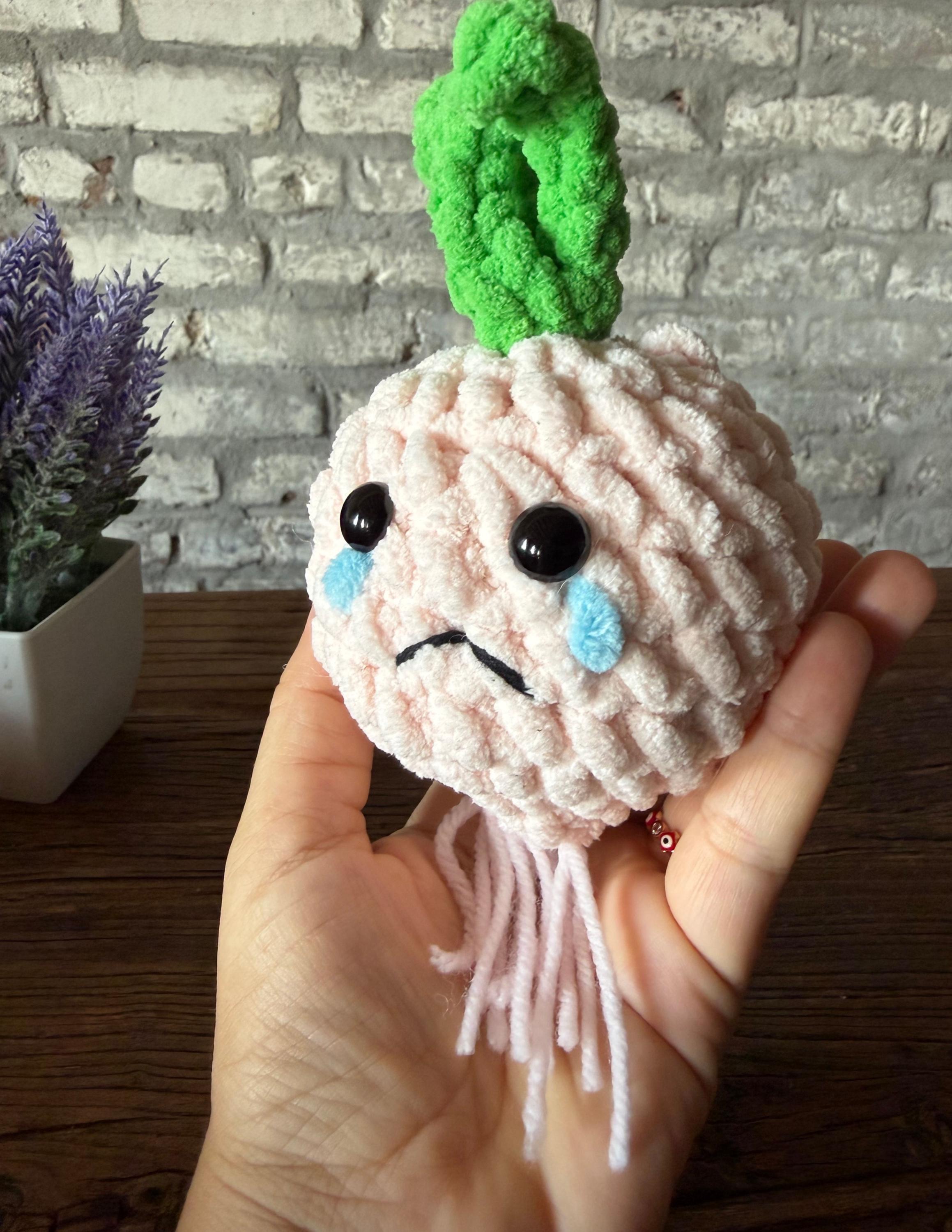 Emotional Support Onion Crochet Pattern, product photo 4