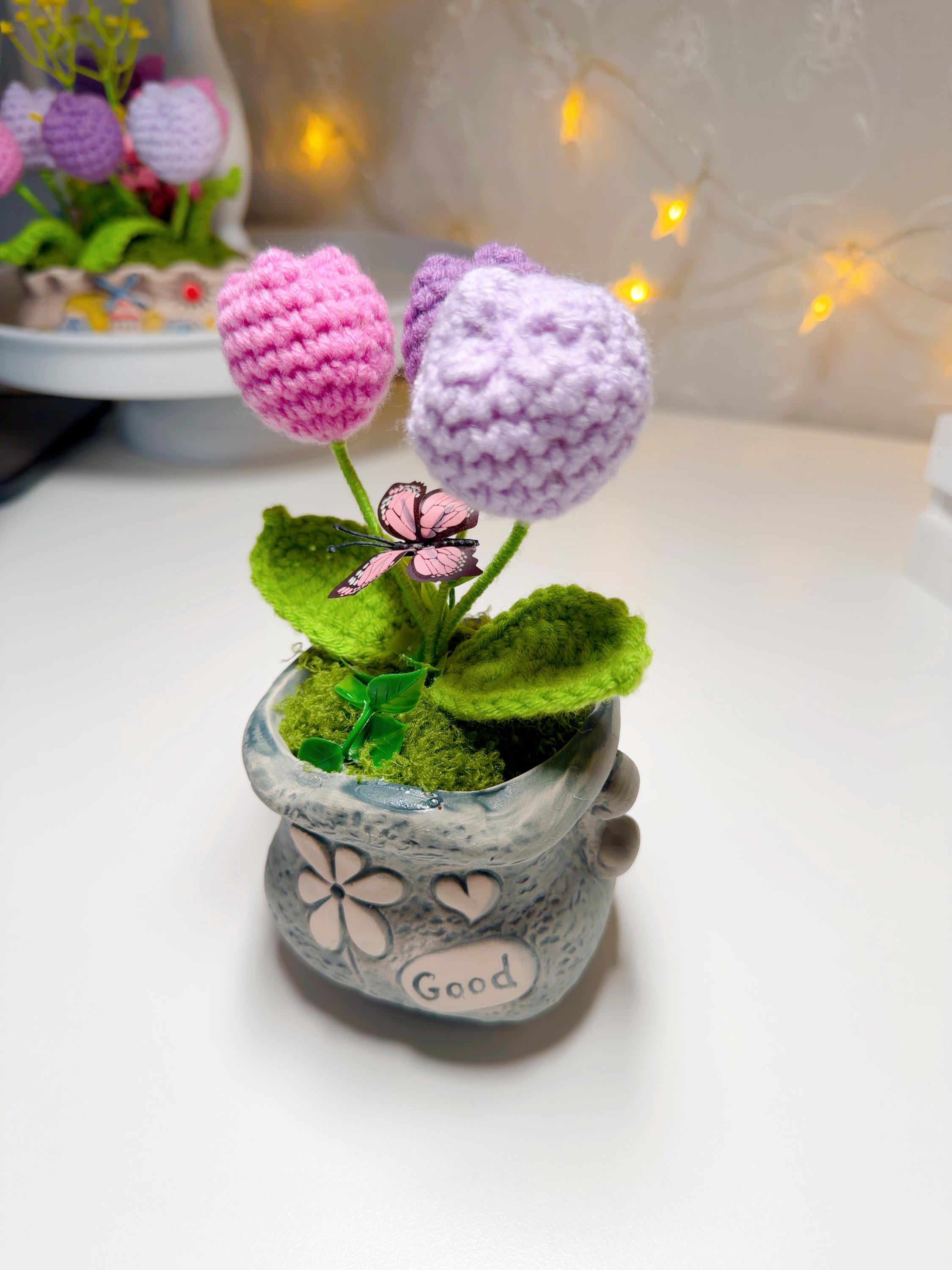 Purple Crochet Tulip Arrangement, product photo 13