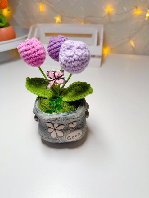 Purple Crochet Tulip Arrangement, product photo 6