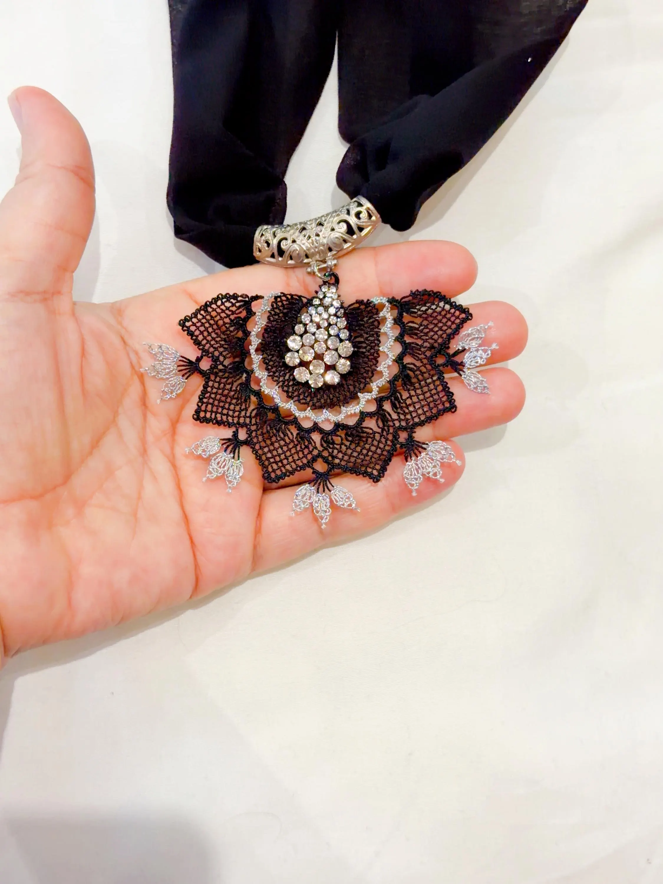 Turkish Needle Lace Scarf, product photo 2