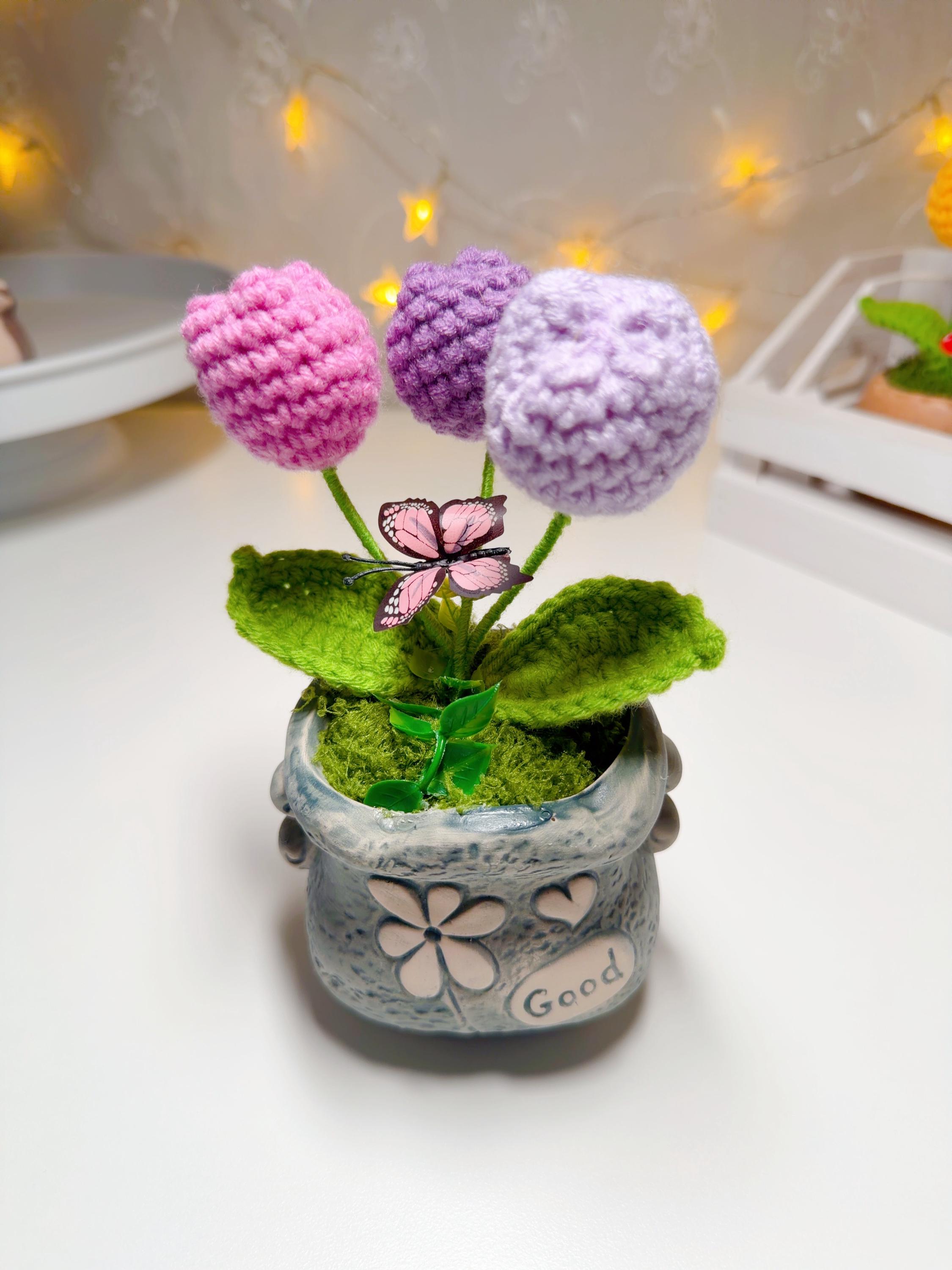 Purple Crochet Tulip Arrangement, product photo 8