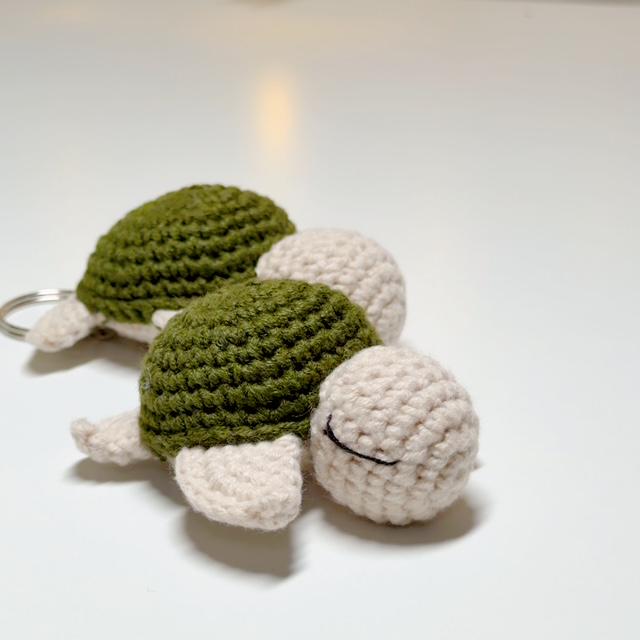 Crochet Turtle Keychain, product photo 9
