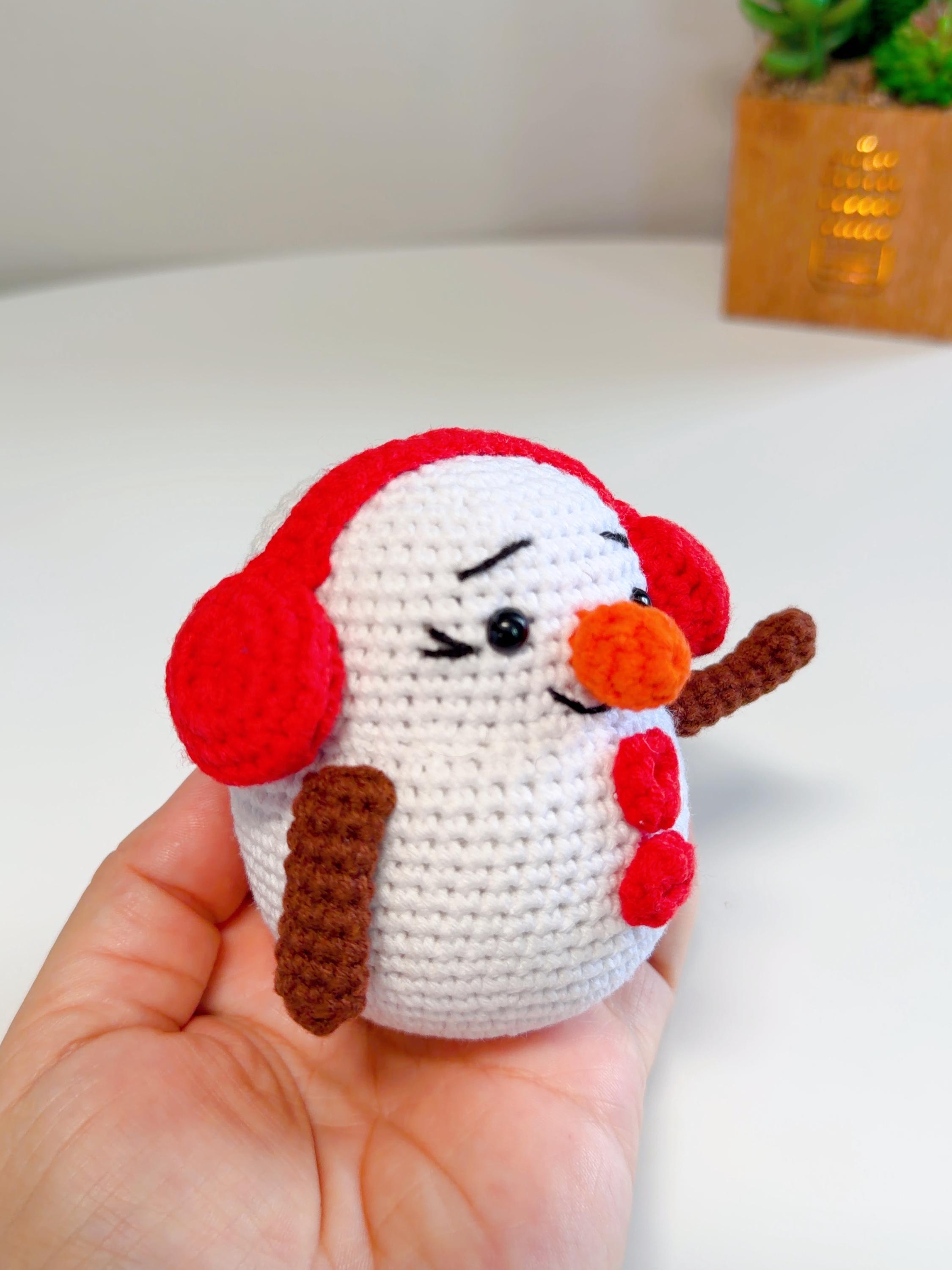 Handmade Crochet Snowman Christmas Tree Ornament, product photo 14