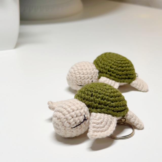 Crochet Turtle Keychain, product photo 13