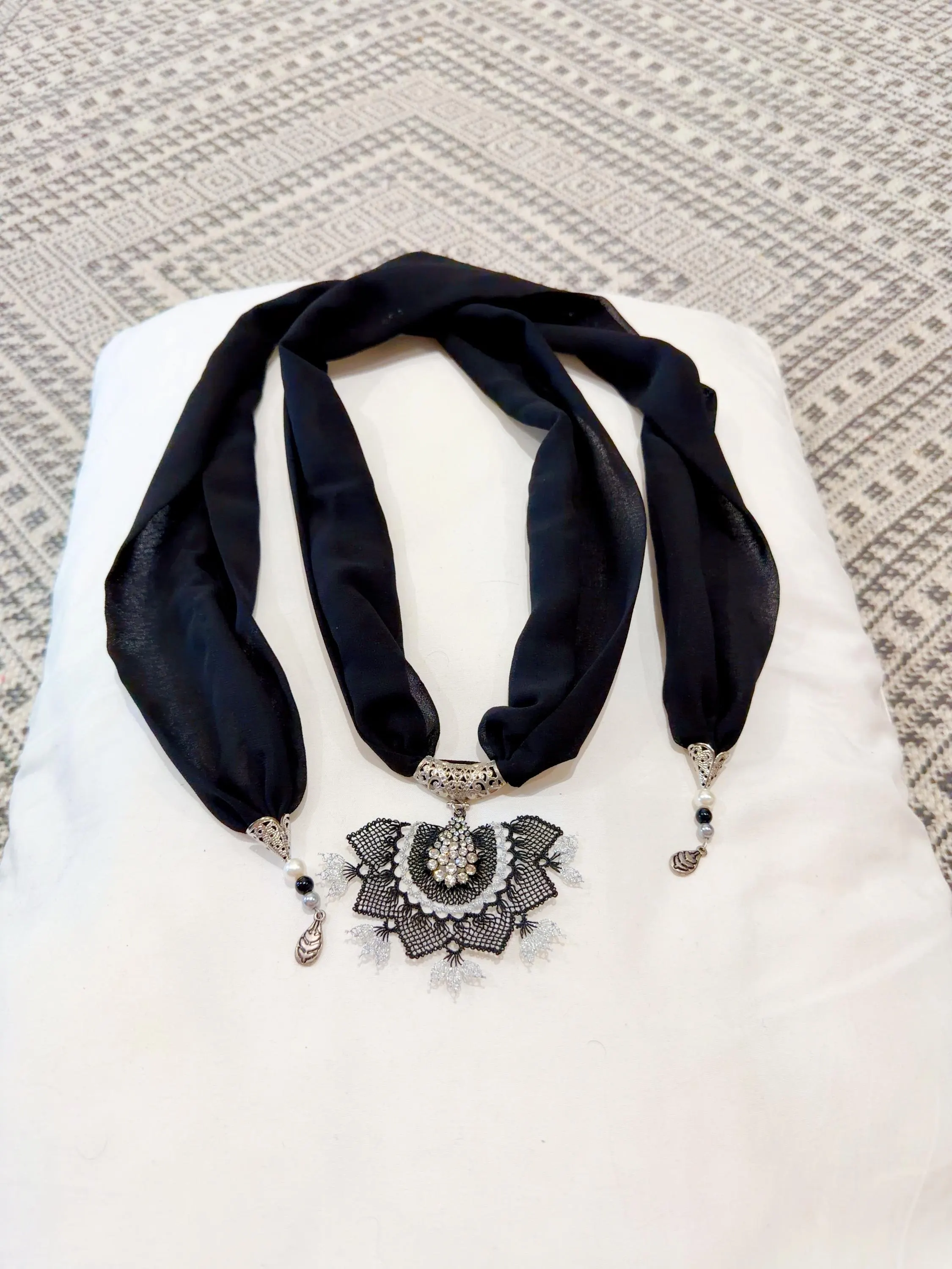Turkish Needle Lace Scarf, product photo 10