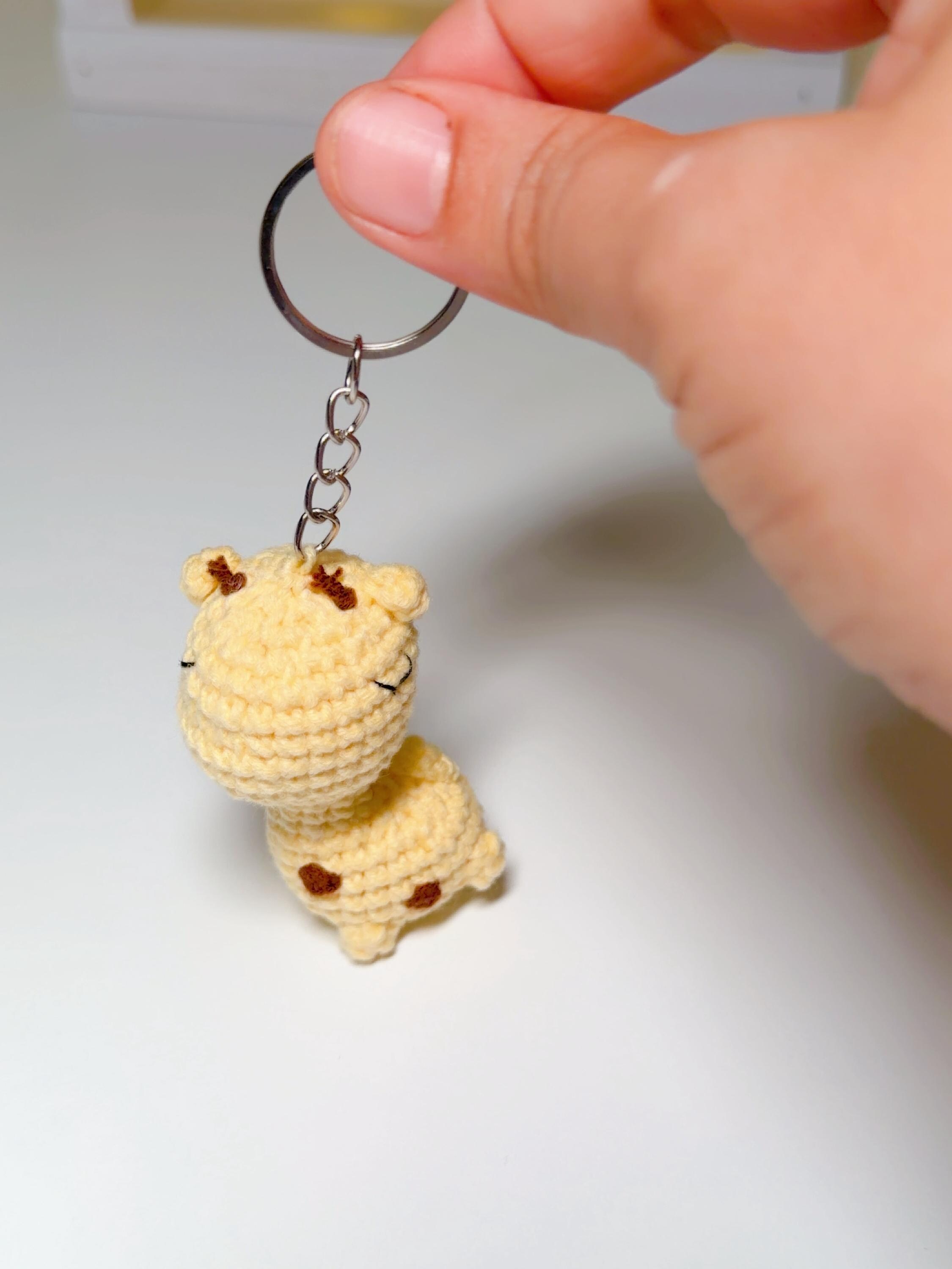 Crochet Giraffe Keychain, product photo 6
