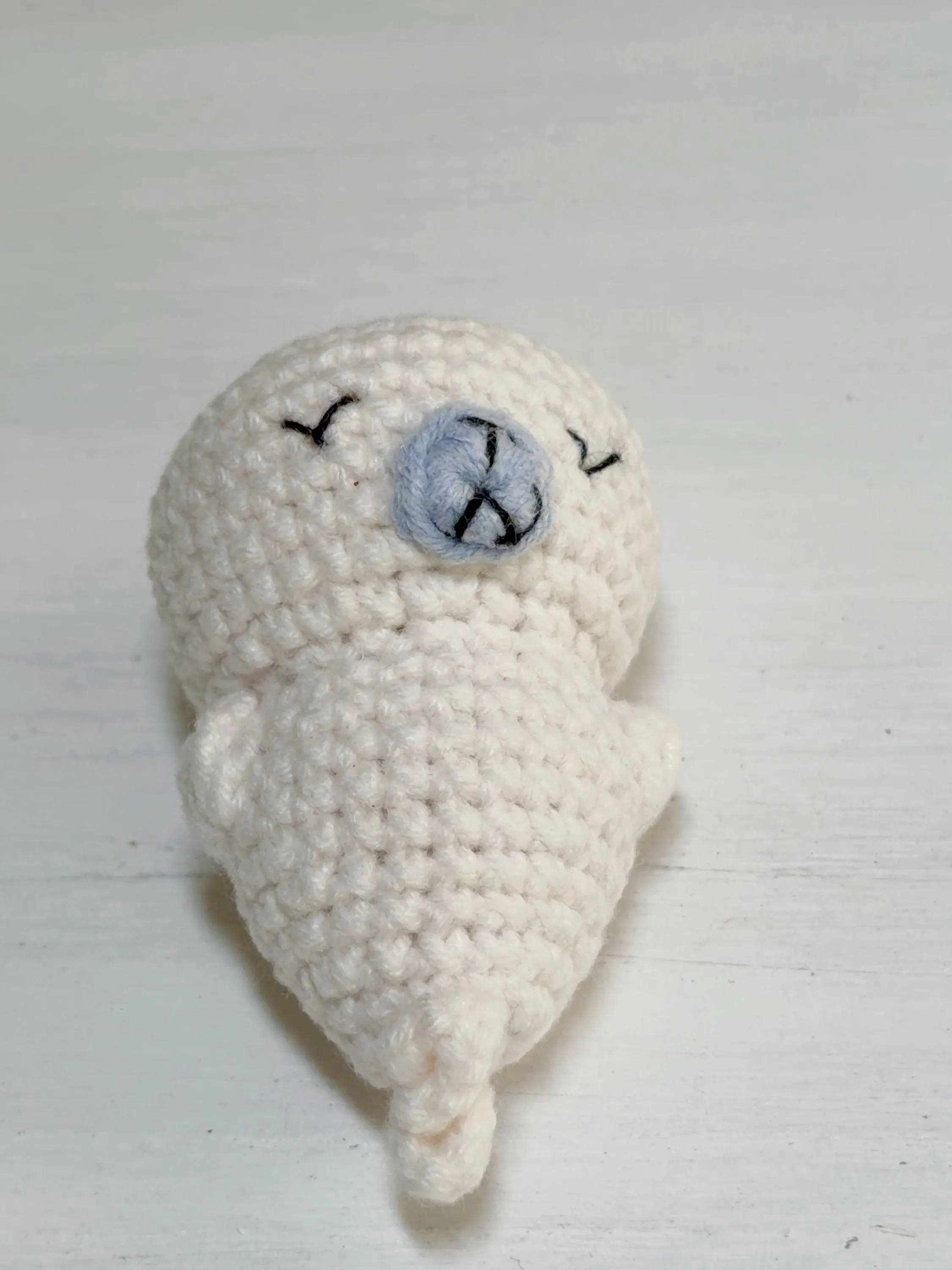 Crochet Seal Keychain, product photo 9