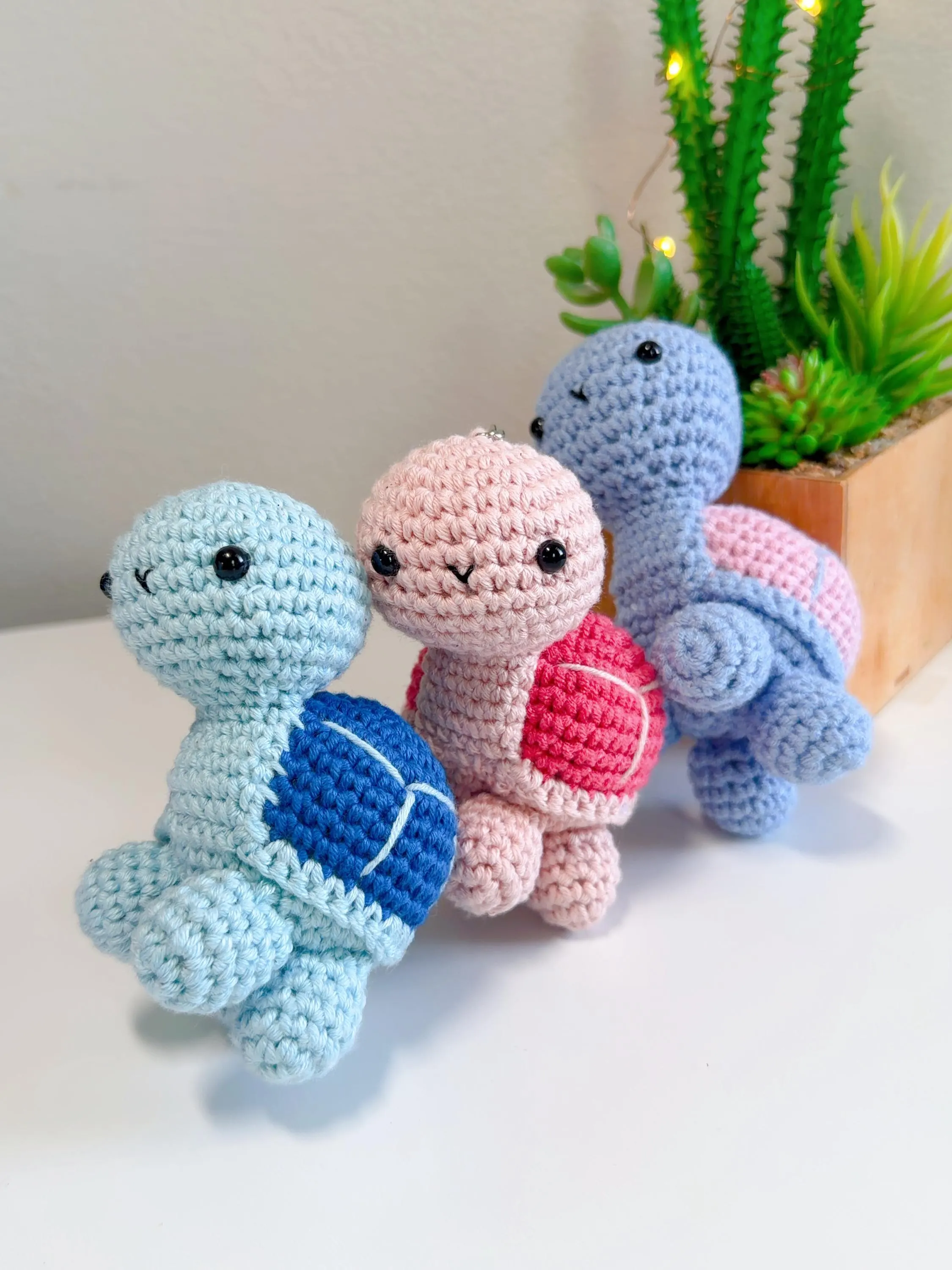 Handmade Crochet Turtle Keychain, product photo 1