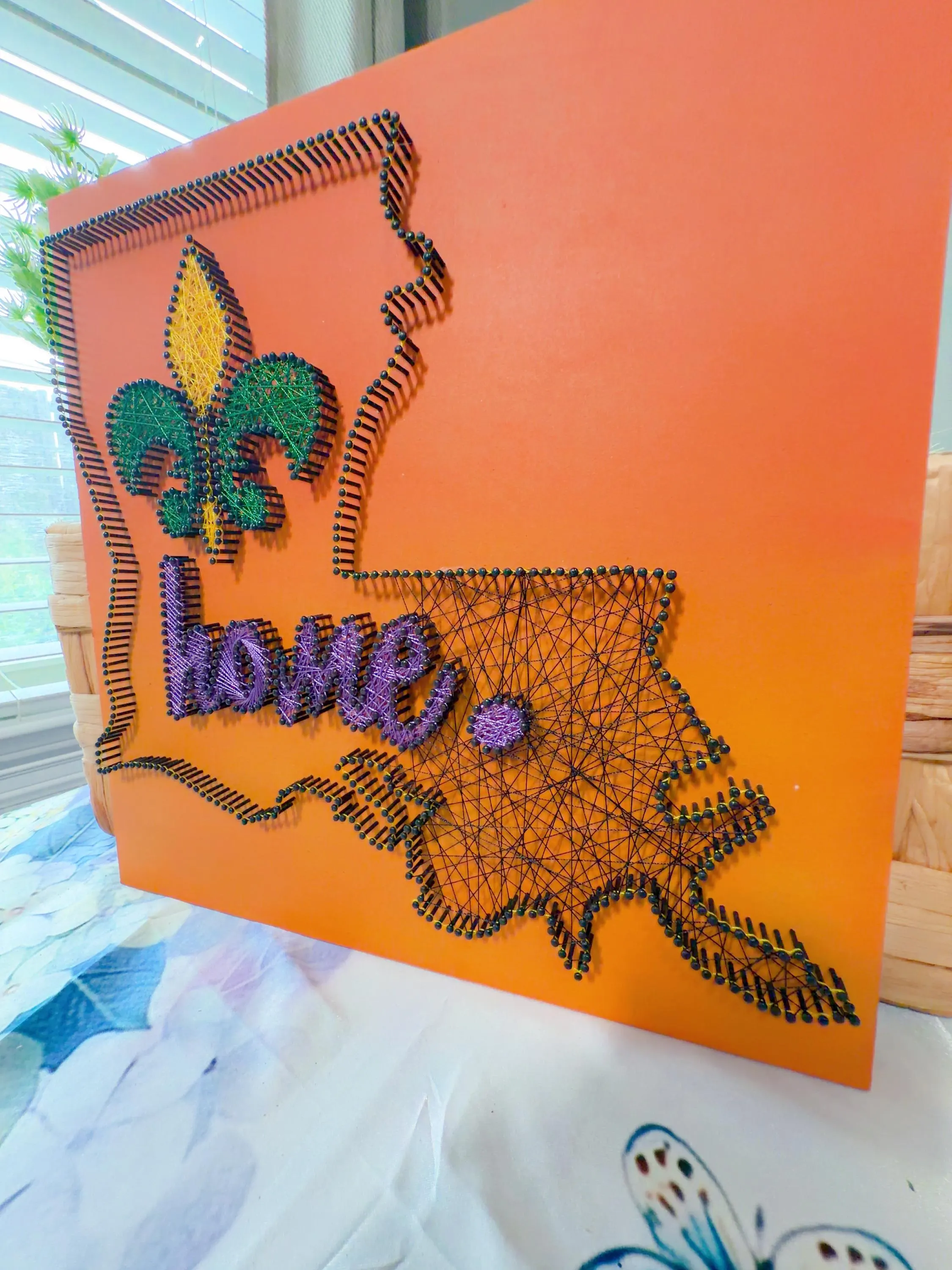 Louisiana String Art Sign, product photo 3