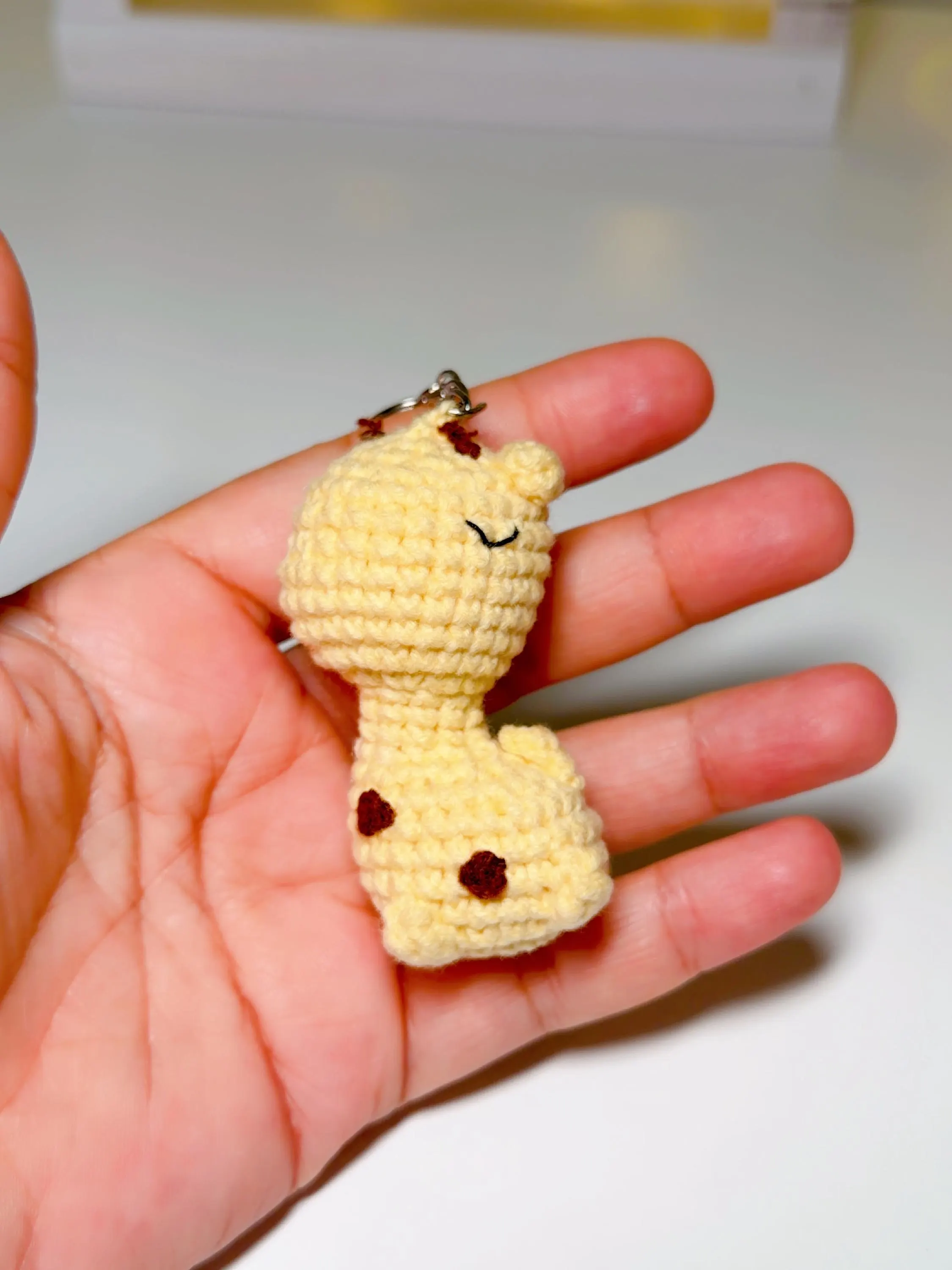 Crochet Giraffe Keychain, product photo 8