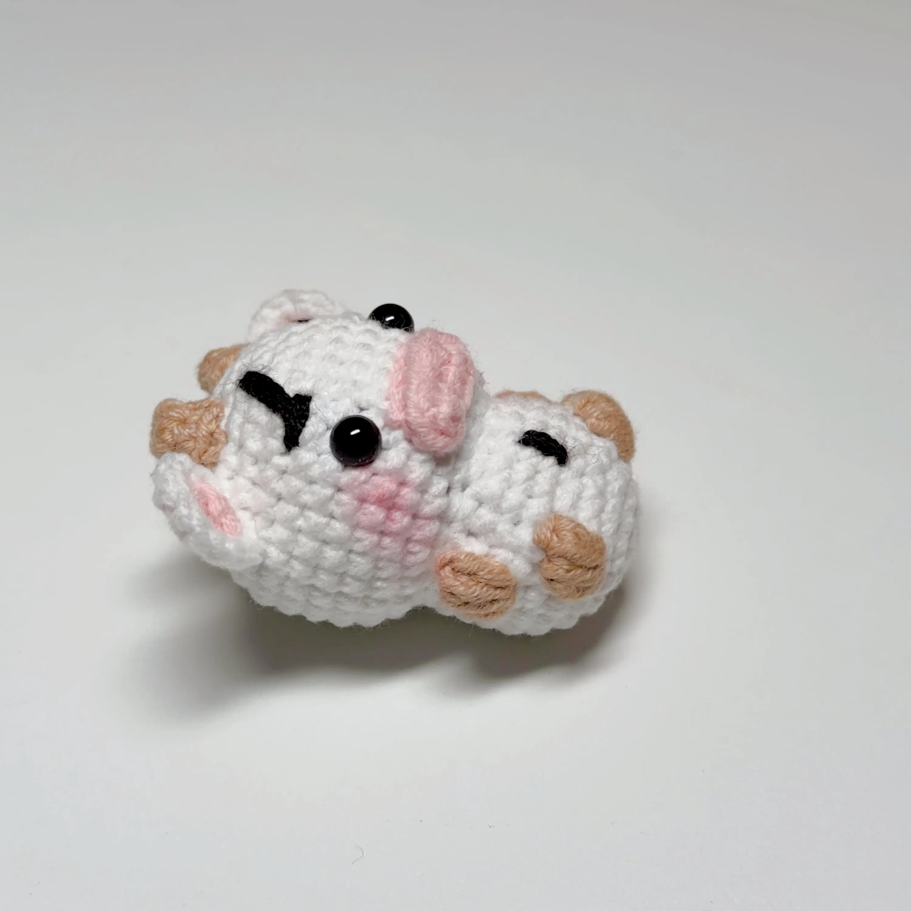 Black & White Crochet Cow Keychain, product photo 10
