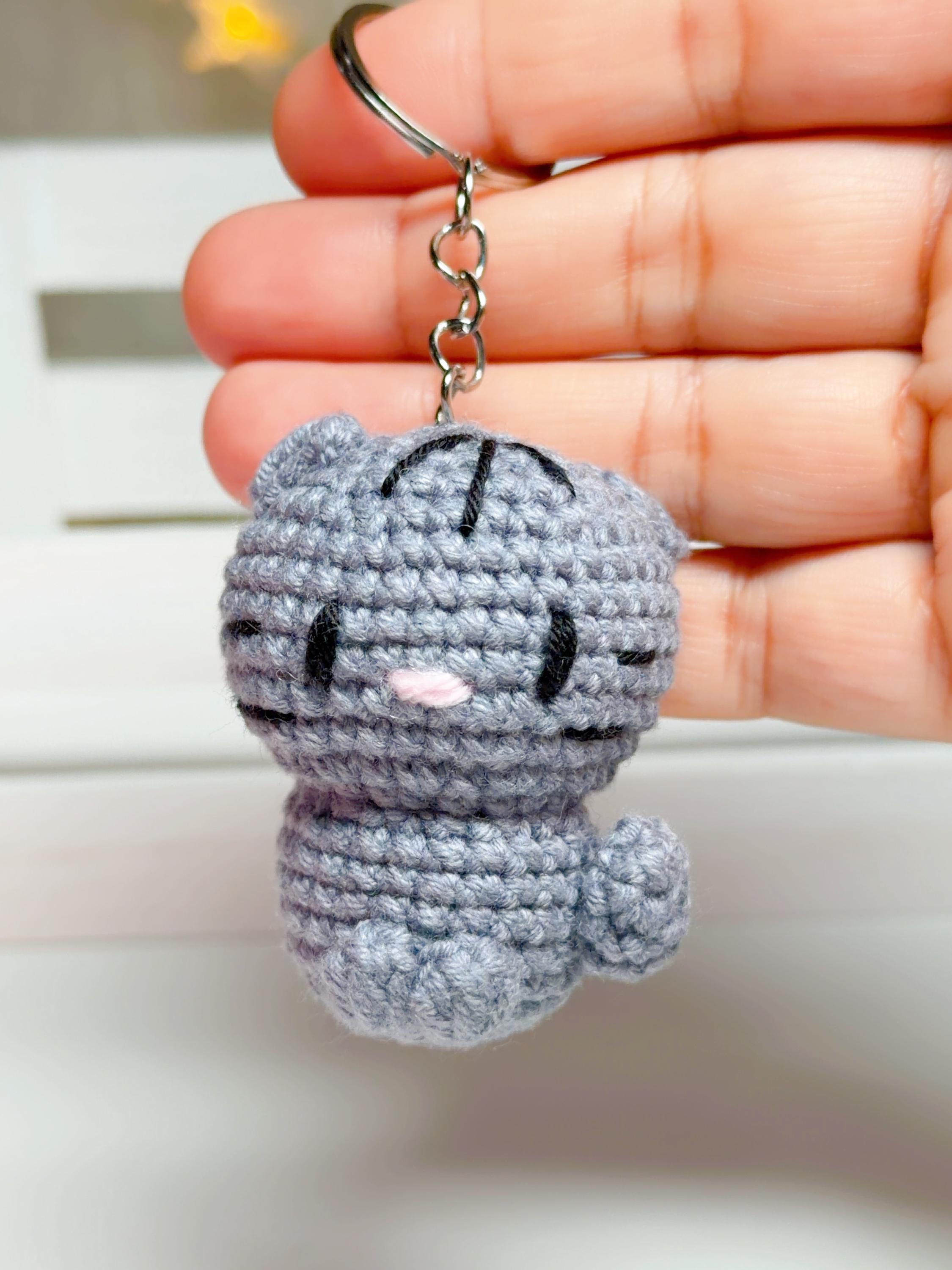 Crochet Gray Cat Keychain, product photo 6