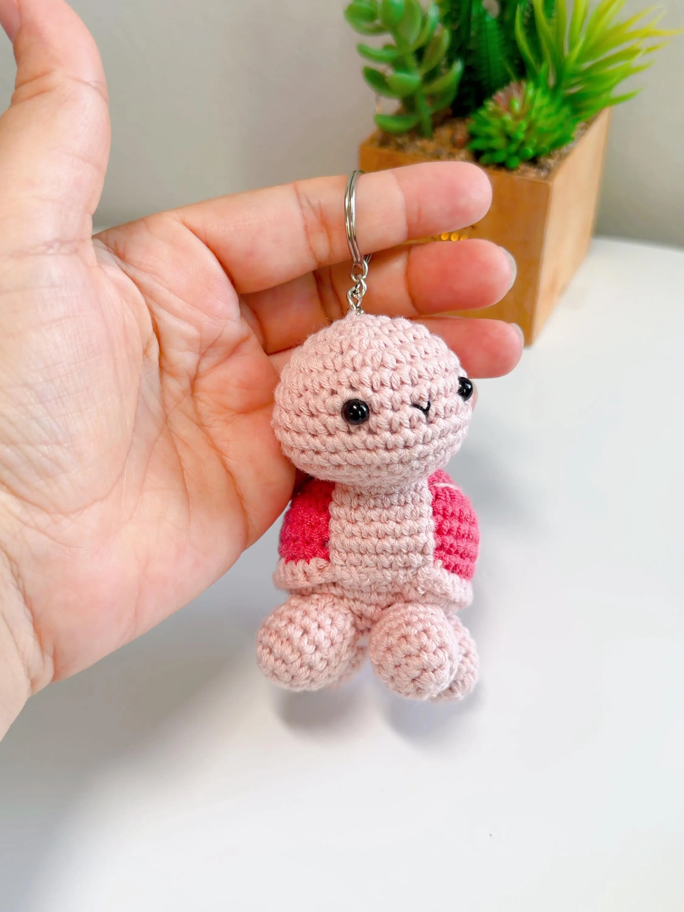 Handmade Crochet Turtle Keychain, product photo 10