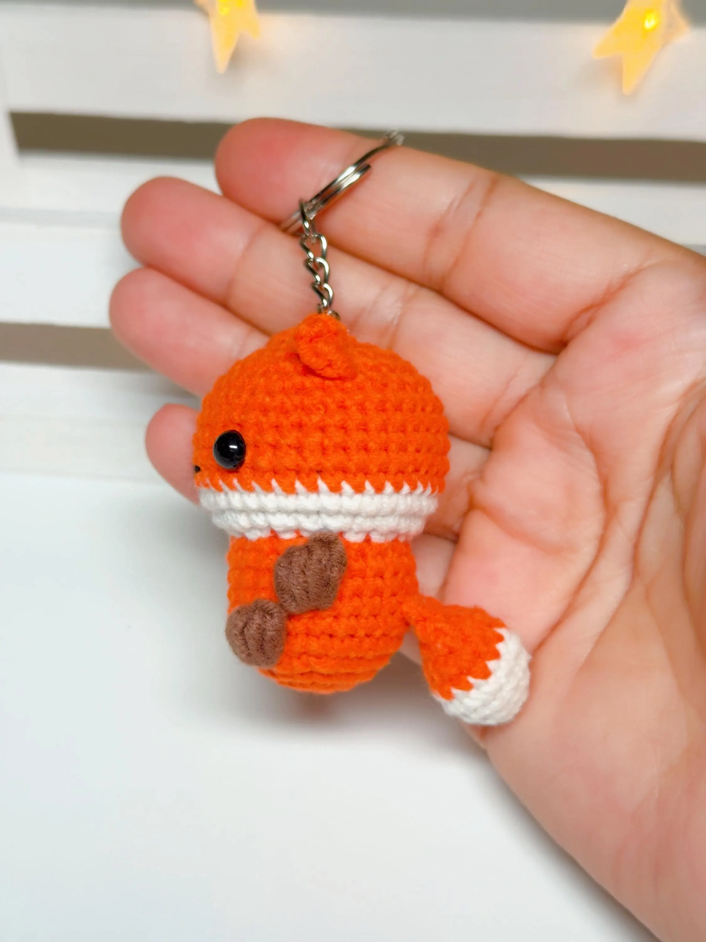 Crochet Fox Keychain, product photo 5
