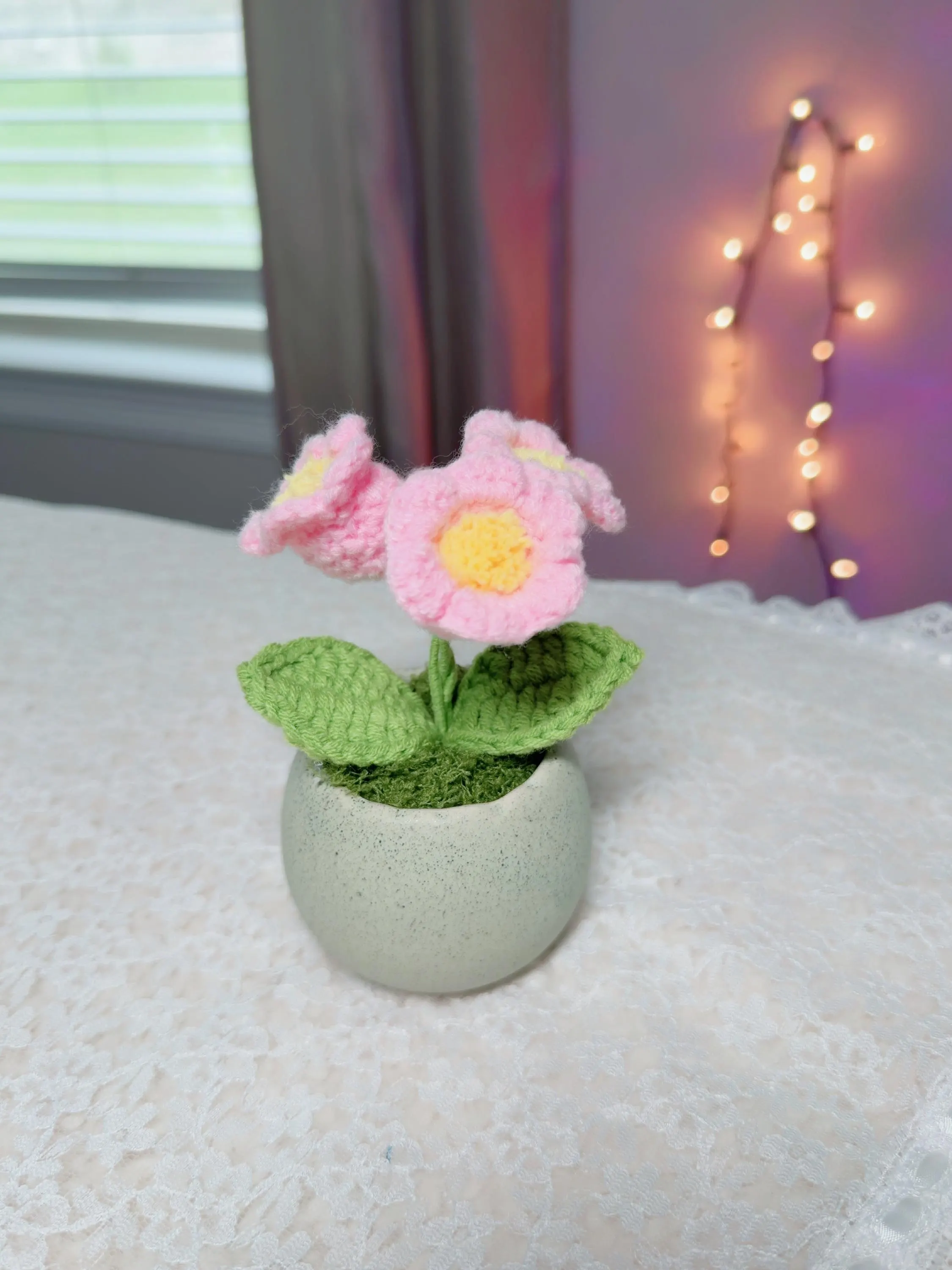 Crochet Daisy & Bell Flower Pot, product photo 20