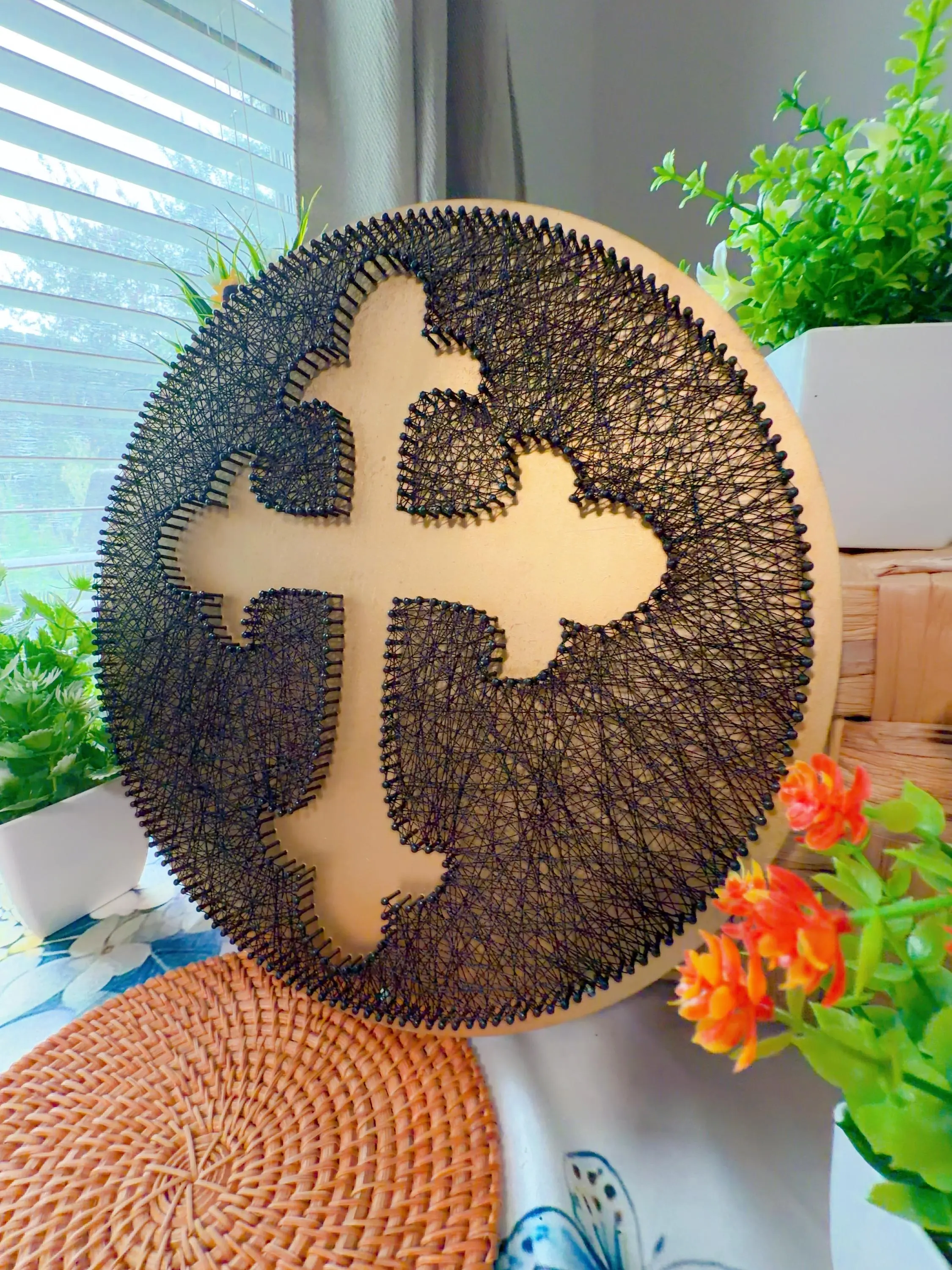 Handmade Christian Cross String Art: Faith Home, product photo 8