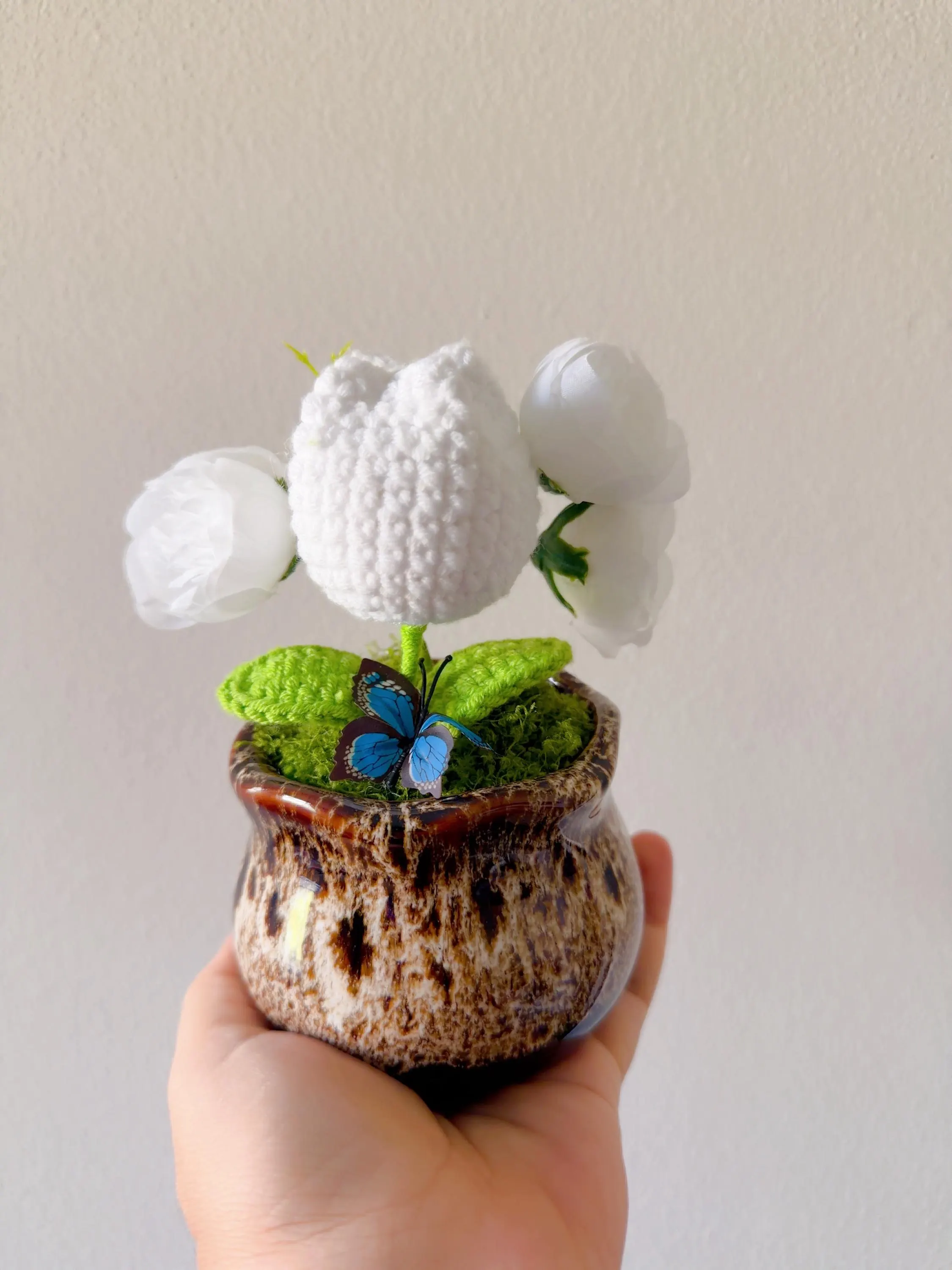 Handmade White Crochet Flower Arrangement in, product photo 1