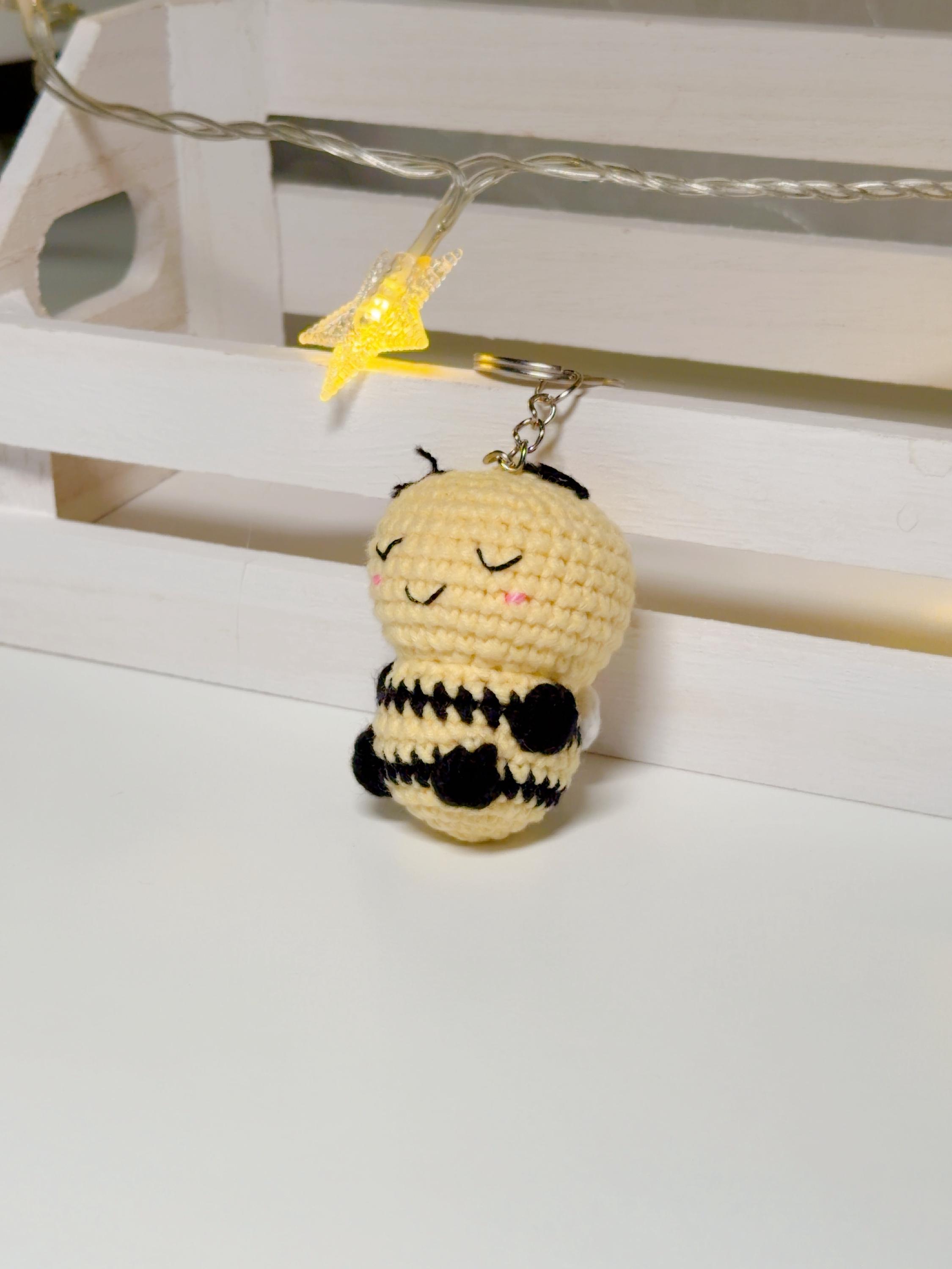 Handmade Crochet Bee Keychain, product photo 4