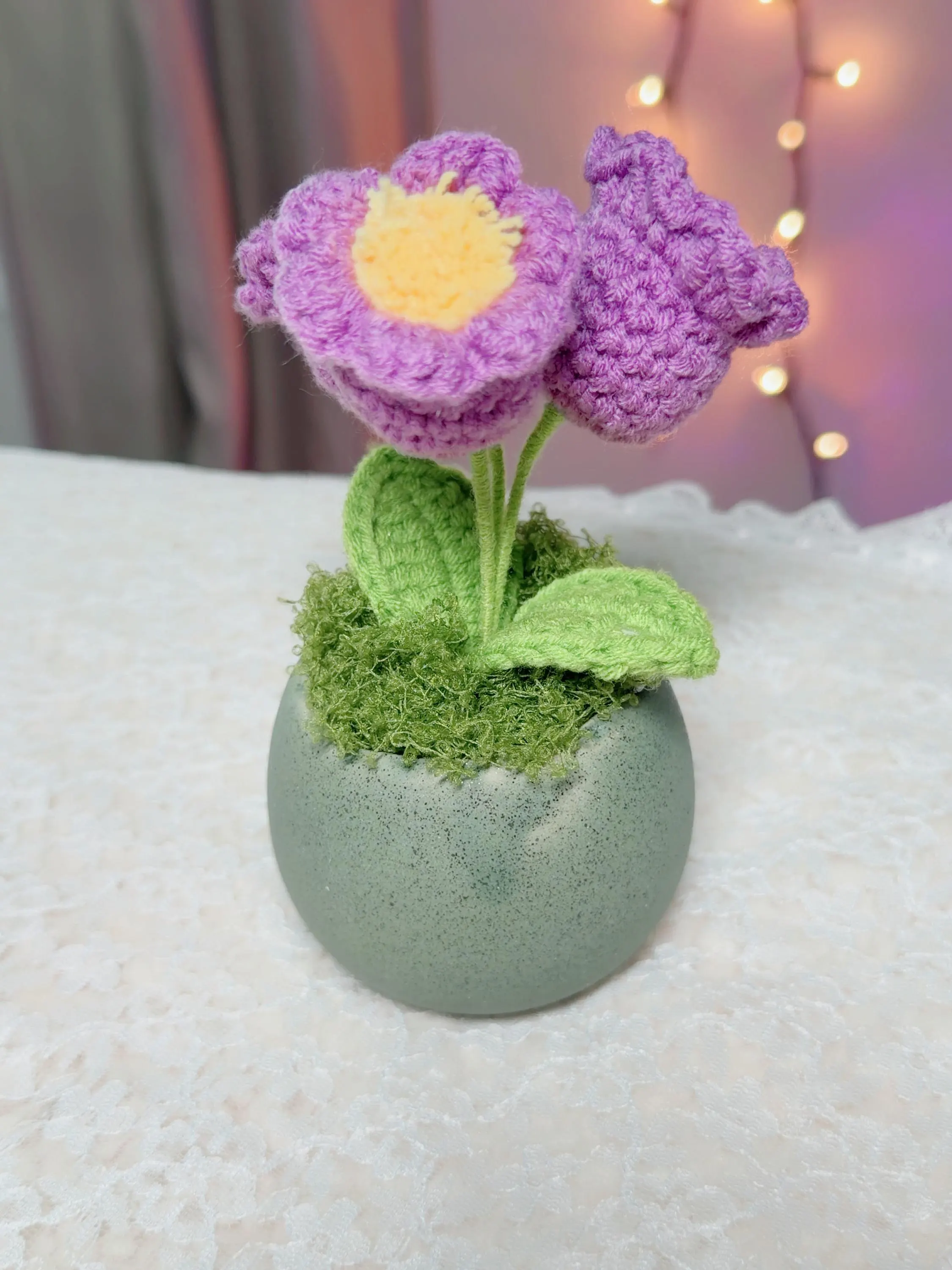 Crochet Daisy & Bell Flower Pot, product photo 14