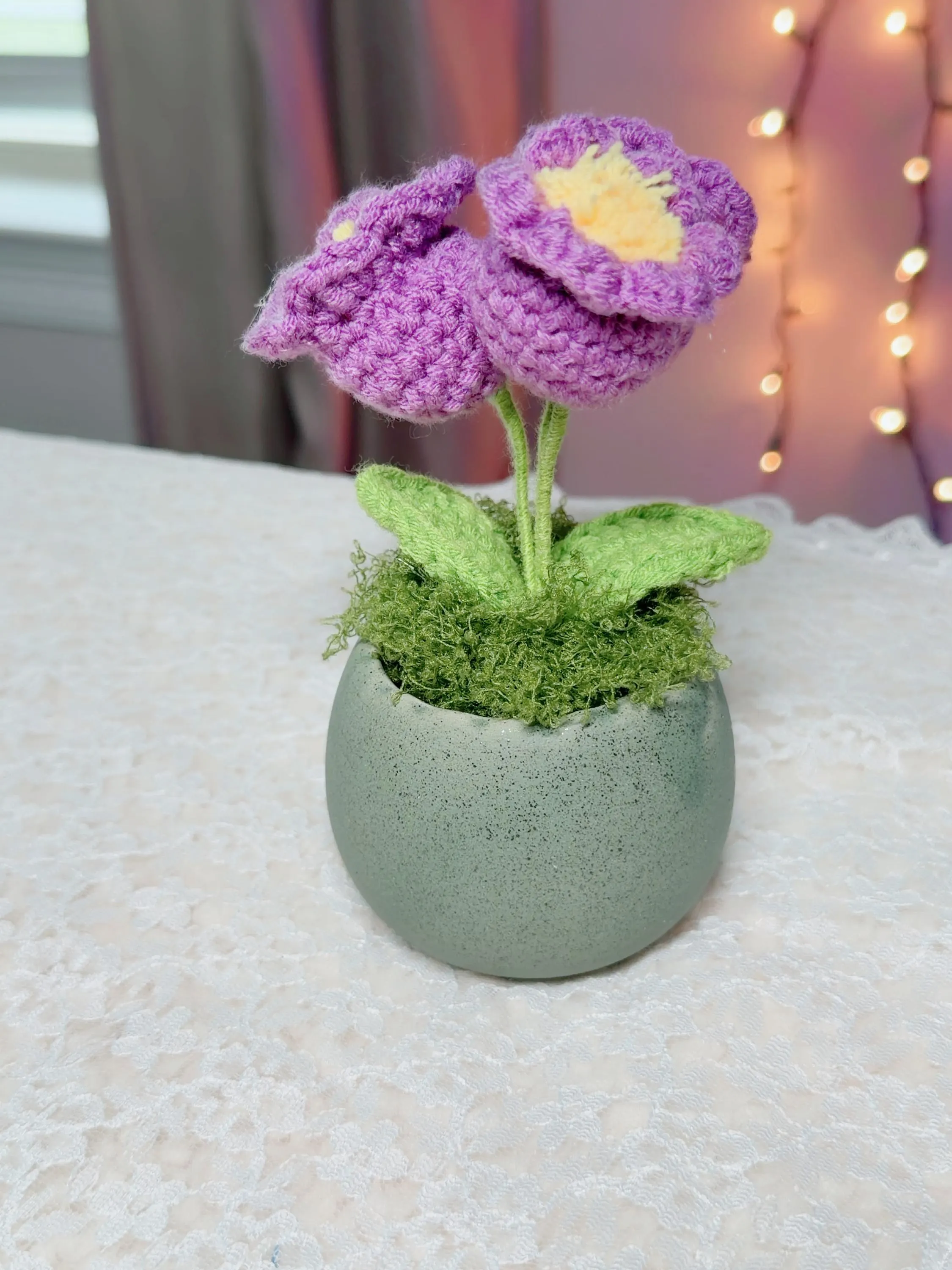 Crochet Daisy & Bell Flower Pot, product photo 12