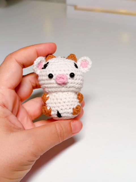 Cute Mini Crochet Cow Plush Keychain Little Desk, product photo 5