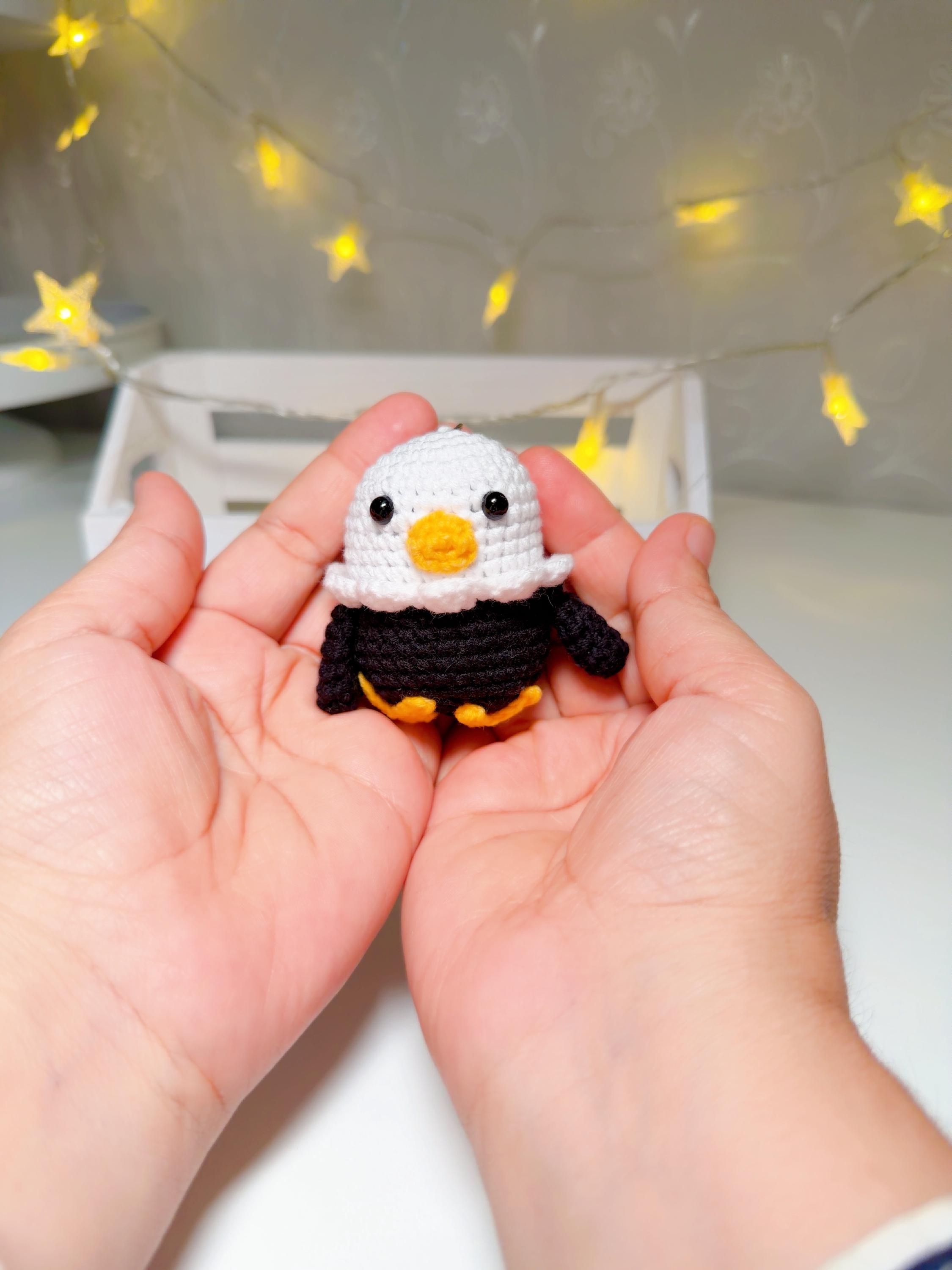 Crochet Eagle Keychain, product photo 3