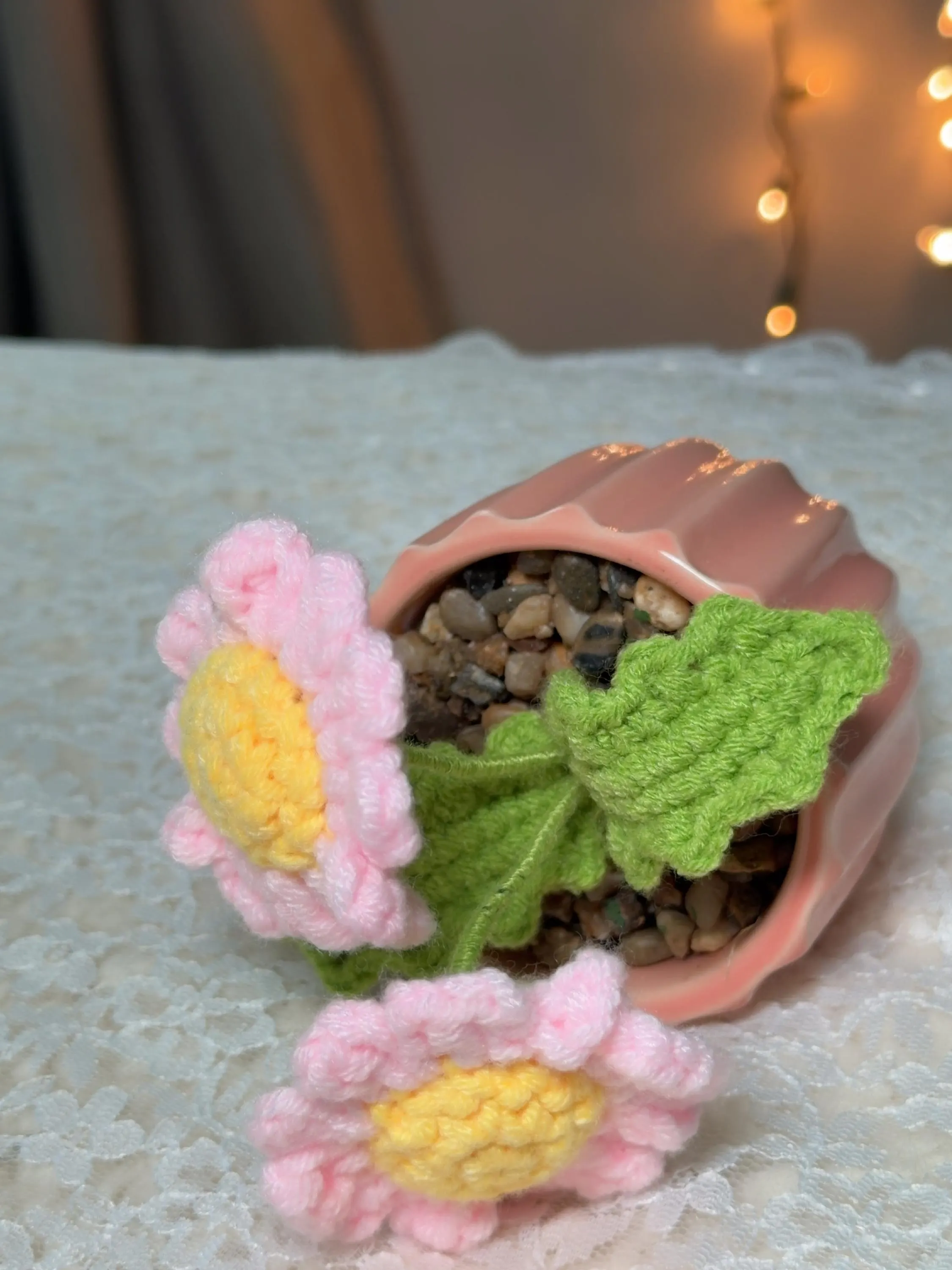 Crochet Pink Daisy in Ceramic Pot, product photo 6